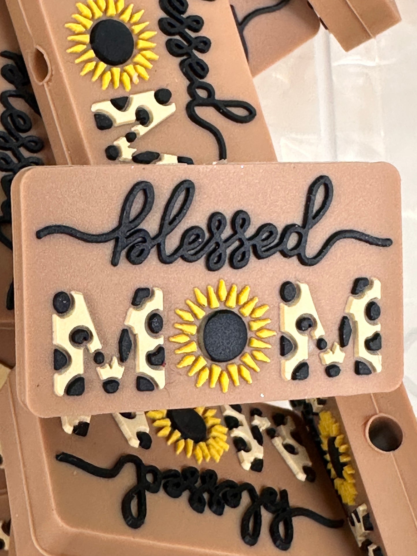Blessed mom focal bead/ silicone pen bead/ keychain bead/ mama
