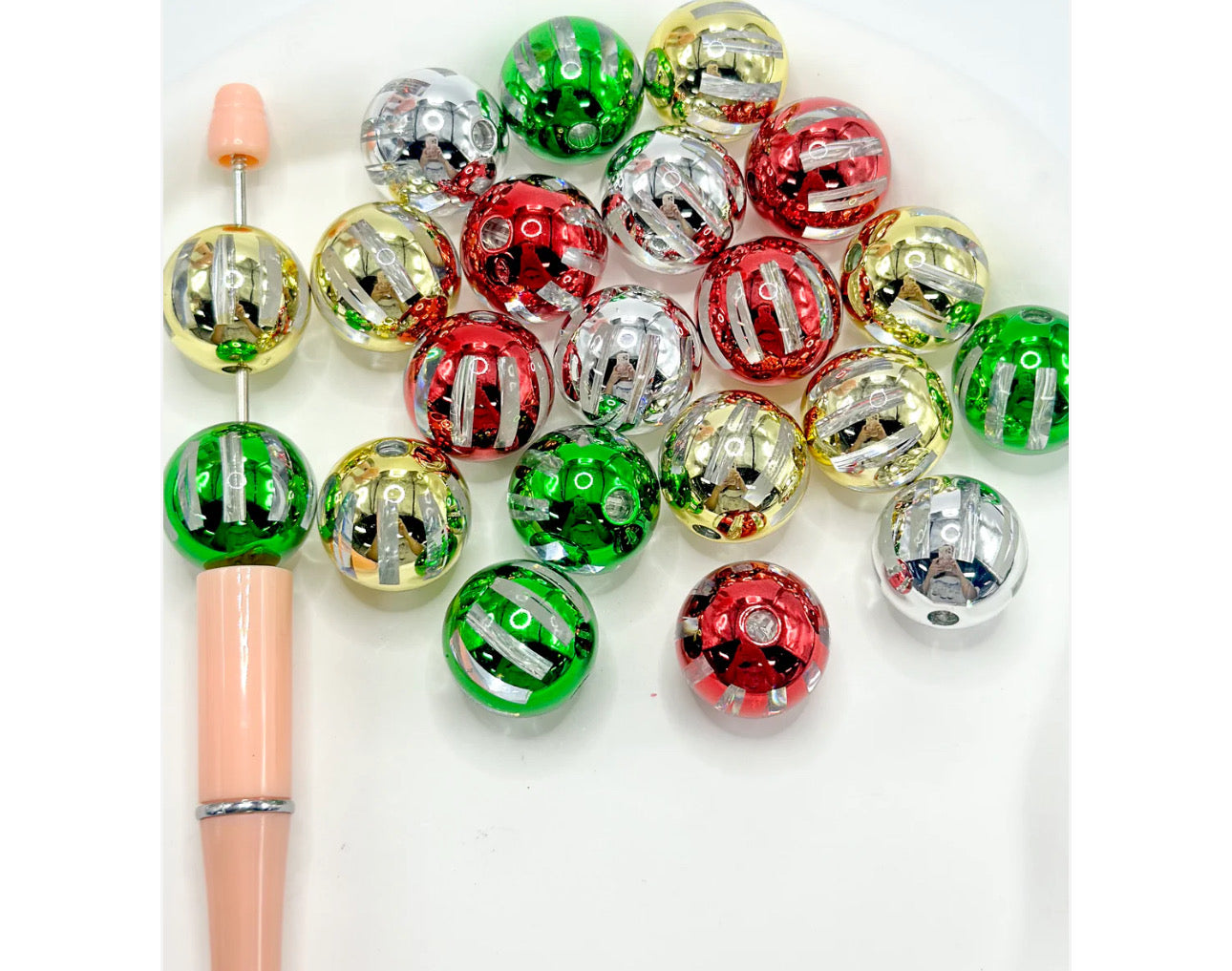 Acrylic clear beads with color stripes/beadable pen/ keychain bead/Christmas bead/ 10 beads included/ 18mm