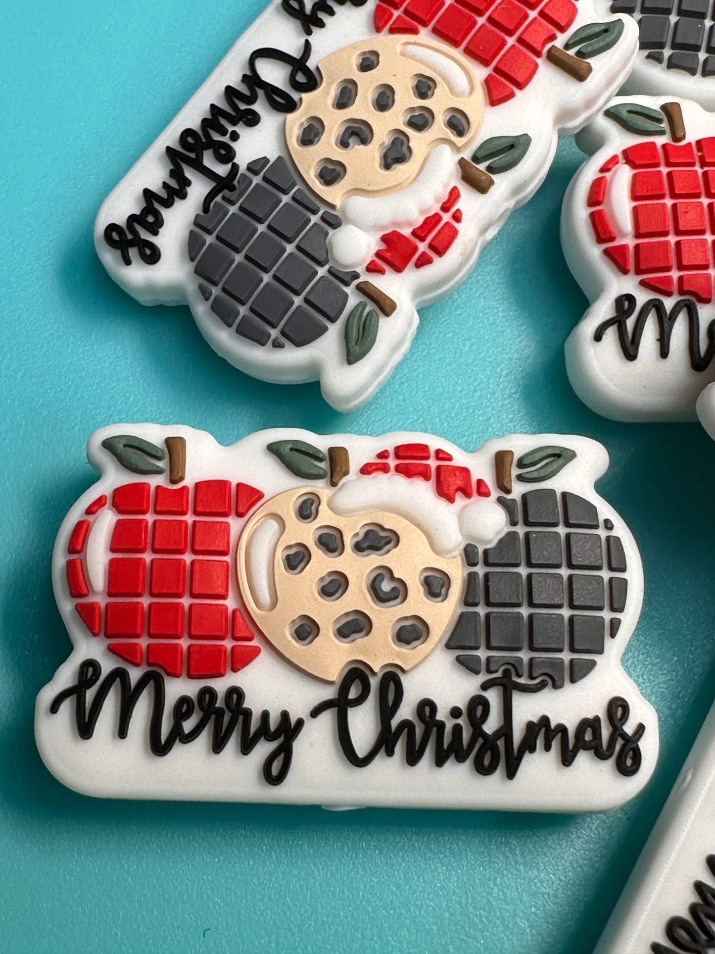 Merry Christmas Apple Focal Bead/ beadable pen/ Silicone bead/ keychain bead/teacher