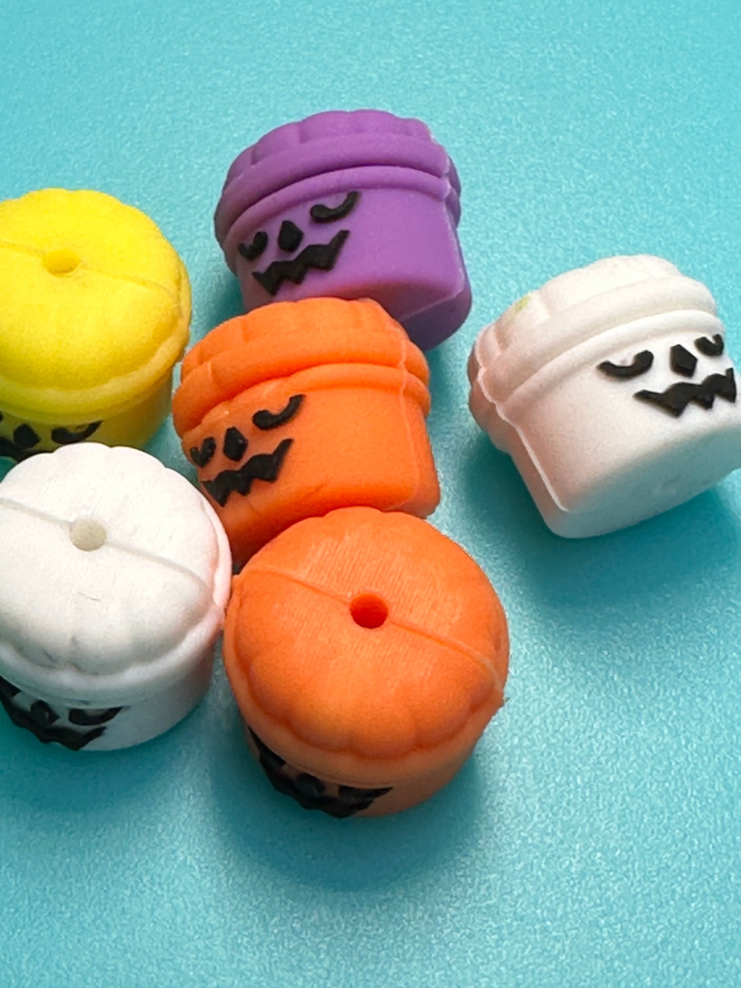 3D happy bucket silicone focal bead/ jack o lantern/ Halloween