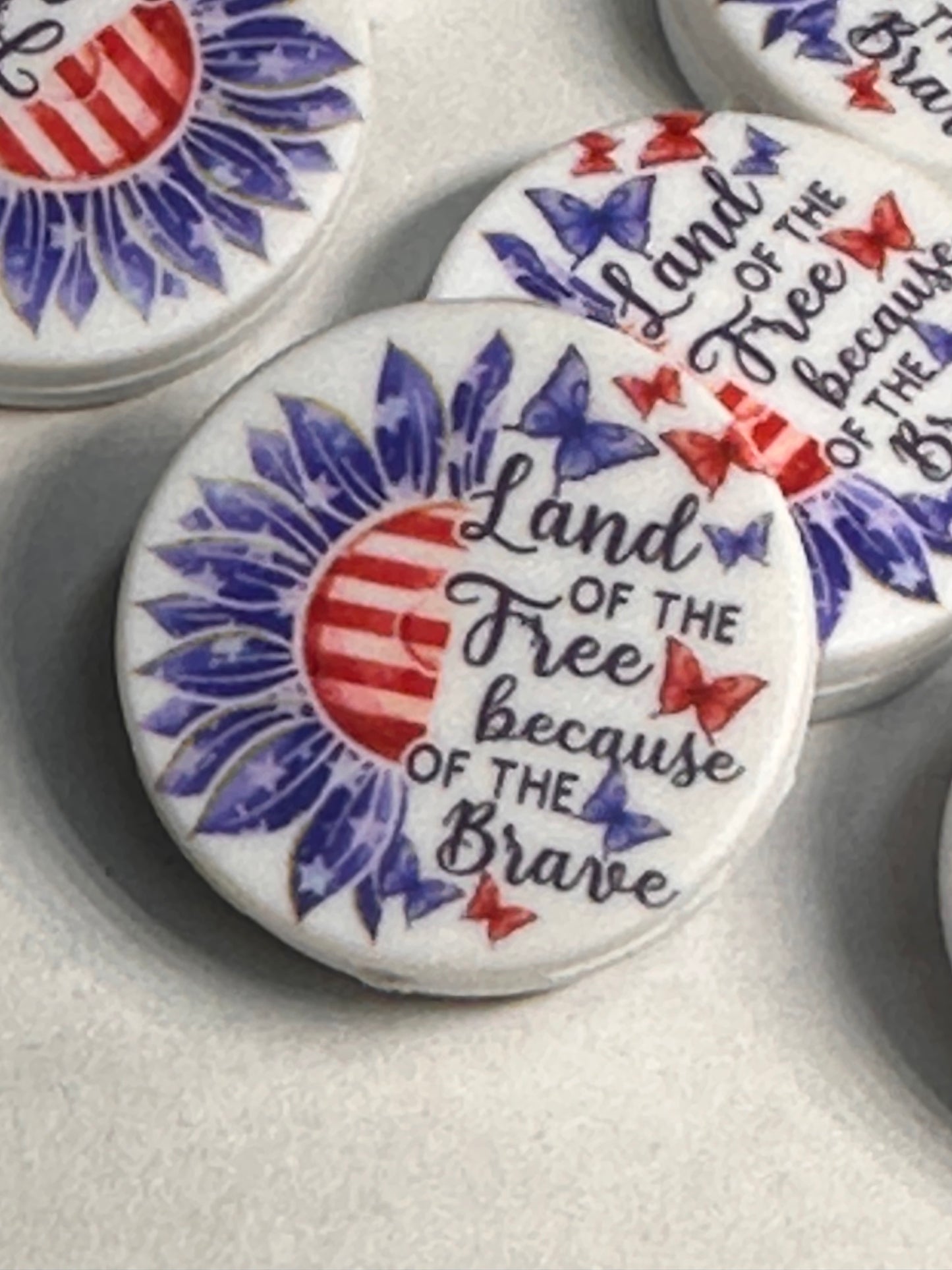 American Flag/ Focal Bead/ USA/ beadable pen/ Silicone bead/ keychain bead/ Patriotic/ Fourth of July/ America / flower/ butterfly
