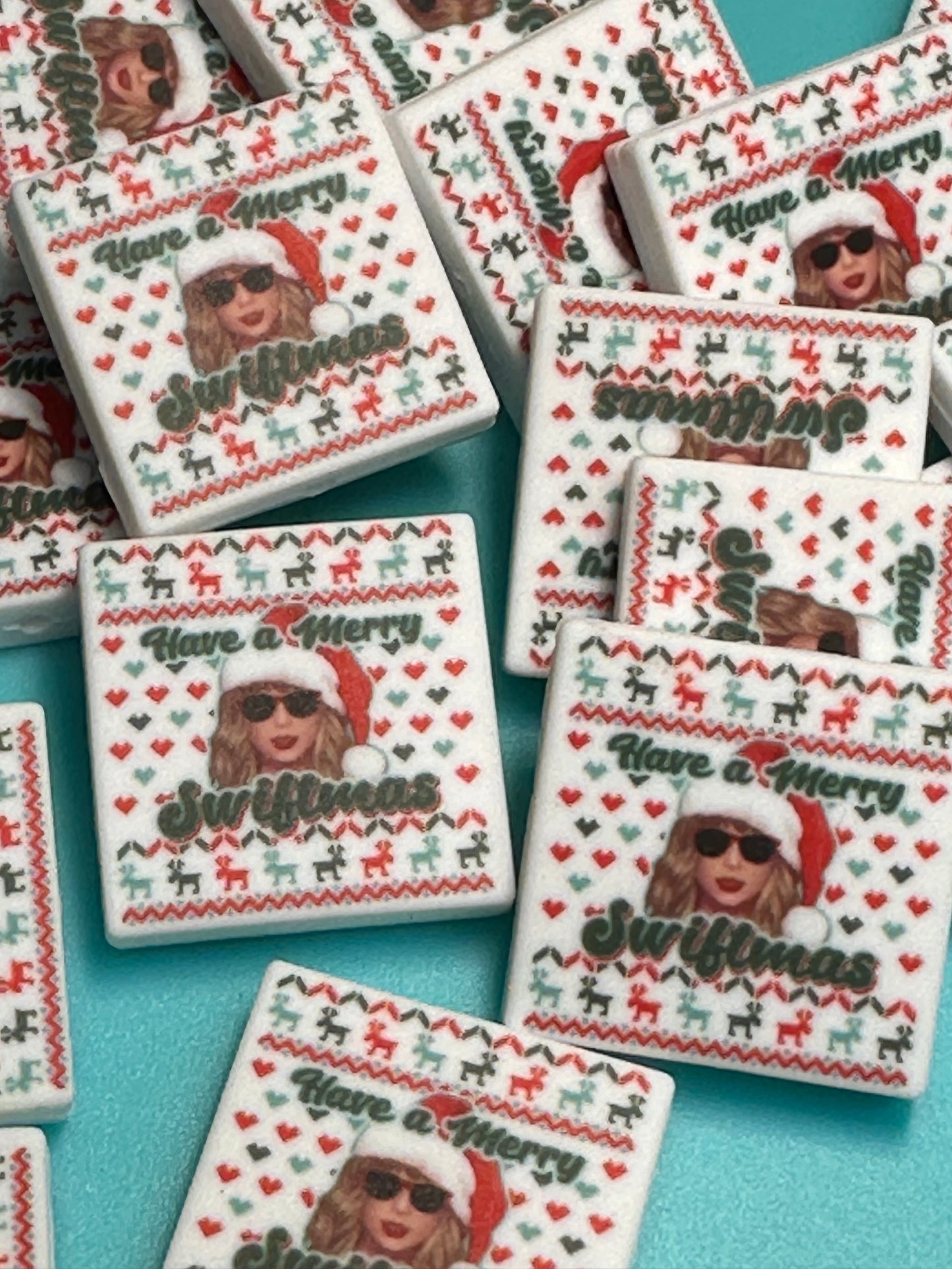 Christmas Taylor Swift focal bead design #2
