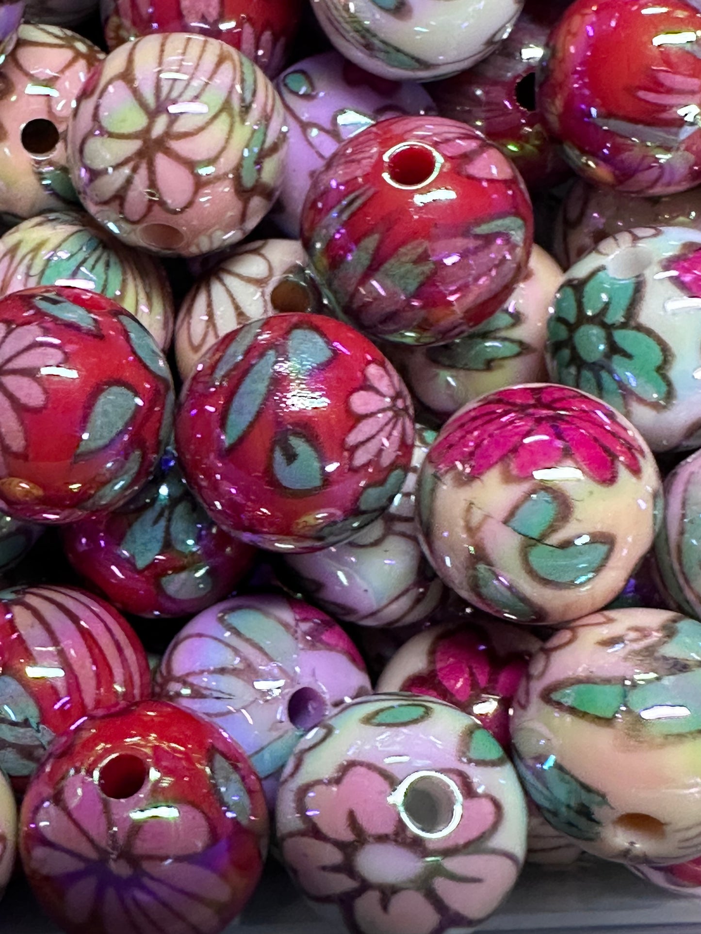 16mm Floral Acrylic Beads – Set of 10