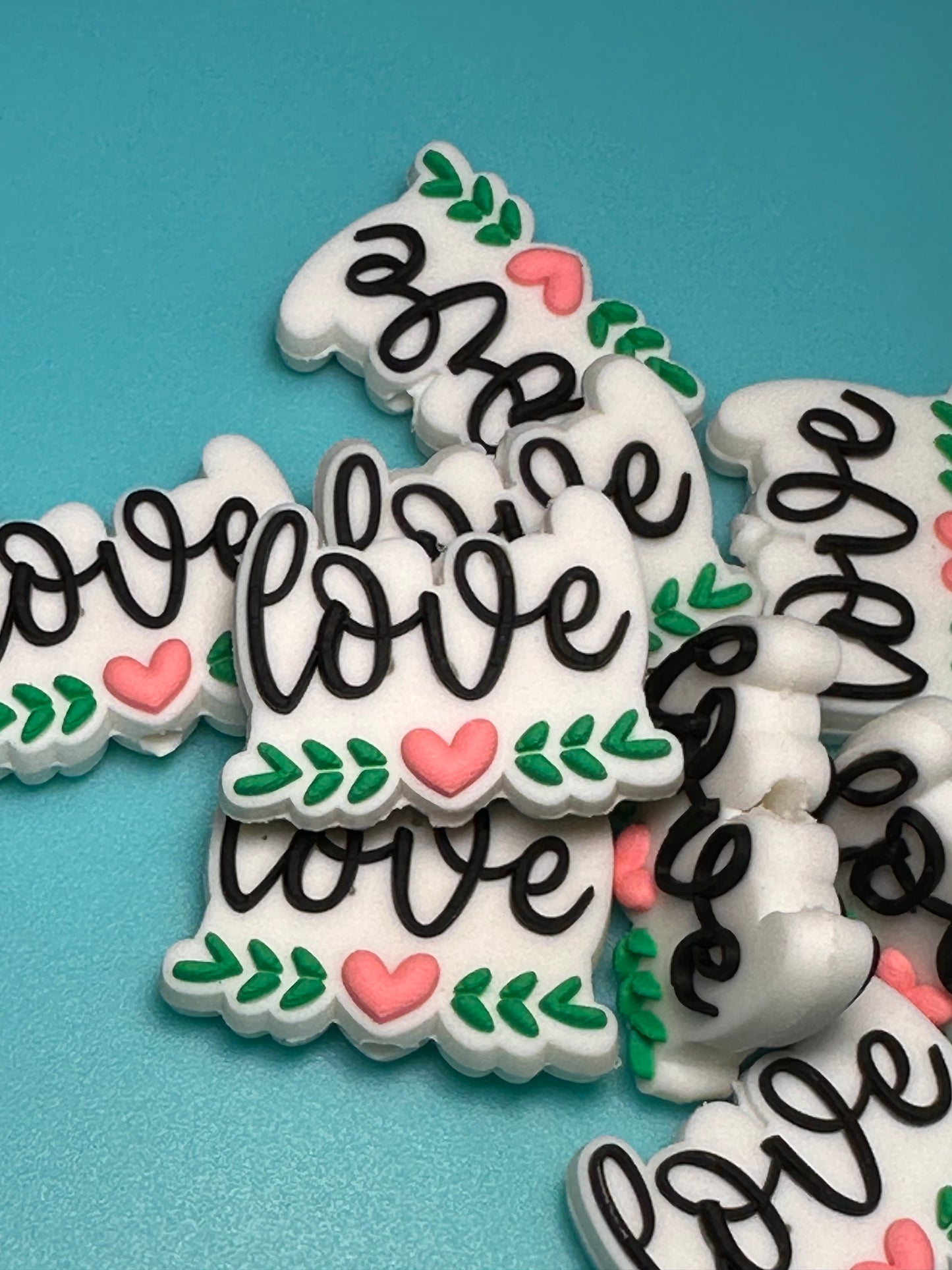 Heart Love beads/ beadable pen/ Silicone bead/ keychain bead/Valentines Day