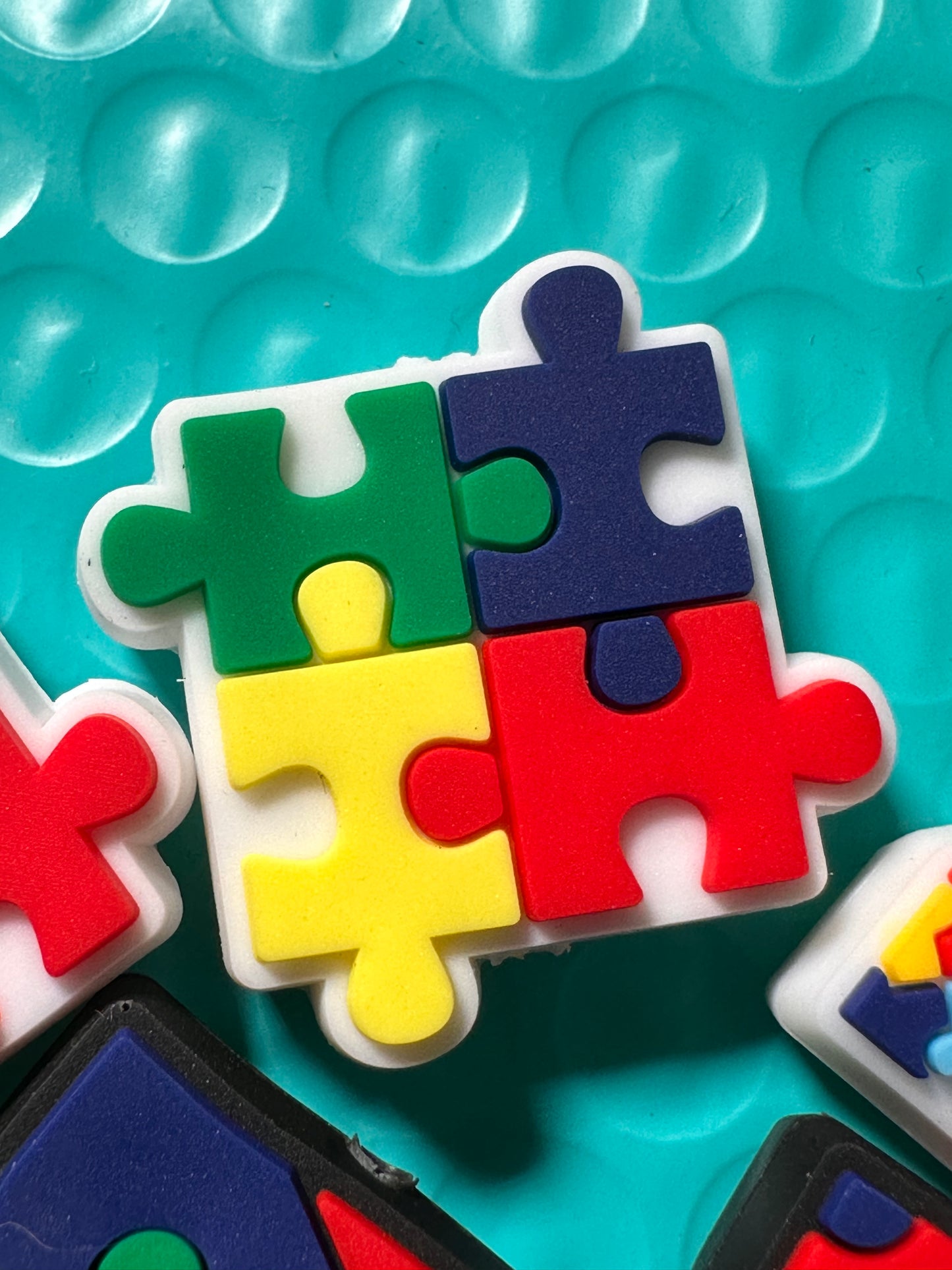 Autism Awareness Puzzle Focal Beads/ beadable pen/ Silicone bead/ keychain bead/ many designs