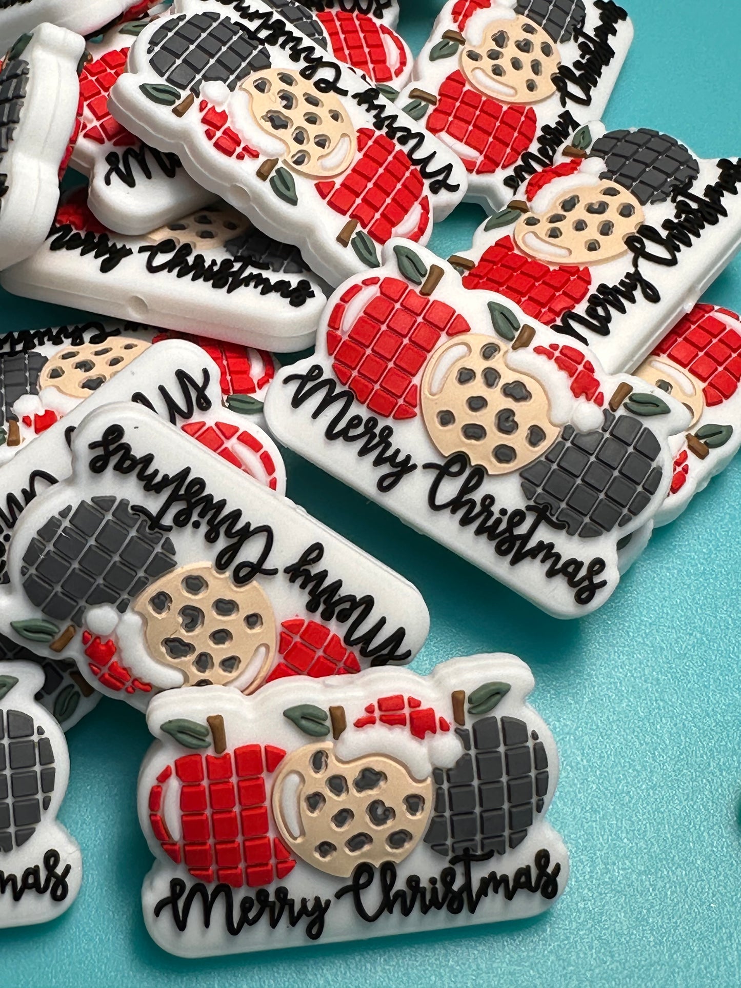 Merry Christmas Apple Focal Bead/ beadable pen/ Silicone bead/ keychain bead/teacher