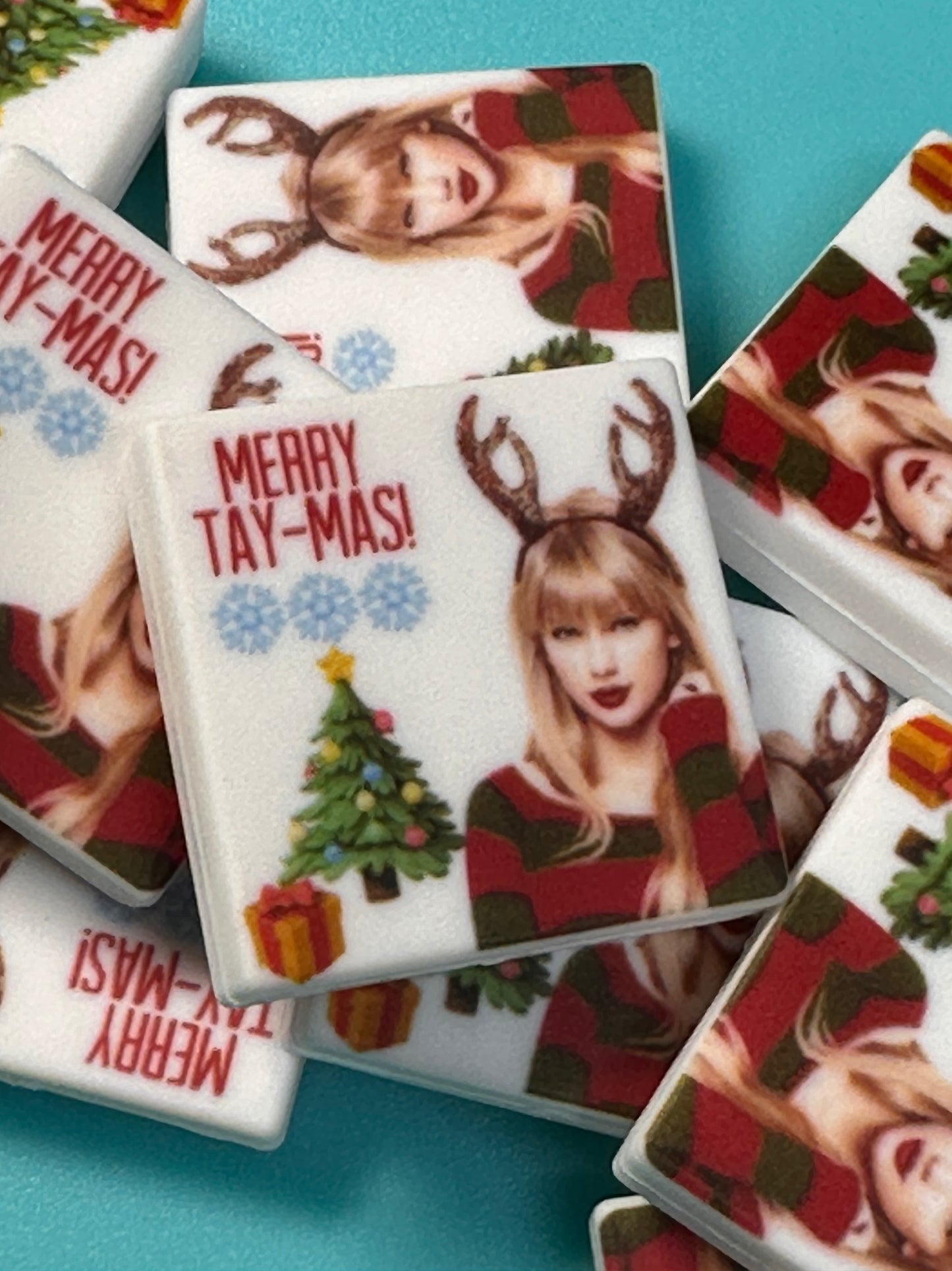 Christmas Taylor Swift focal bead design #3