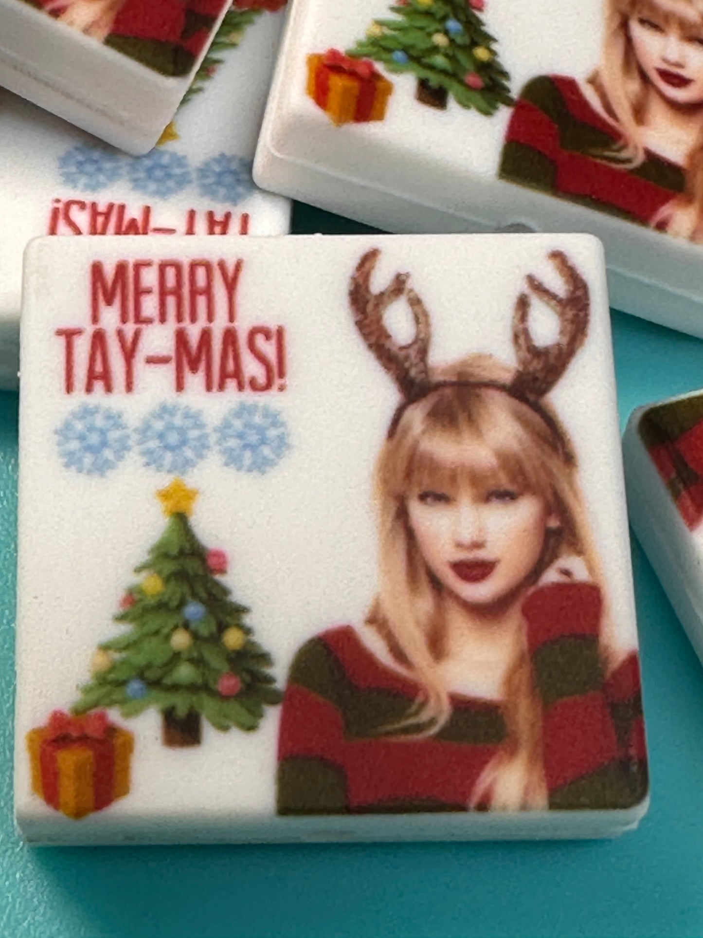 Christmas Taylor Swift focal bead design #3