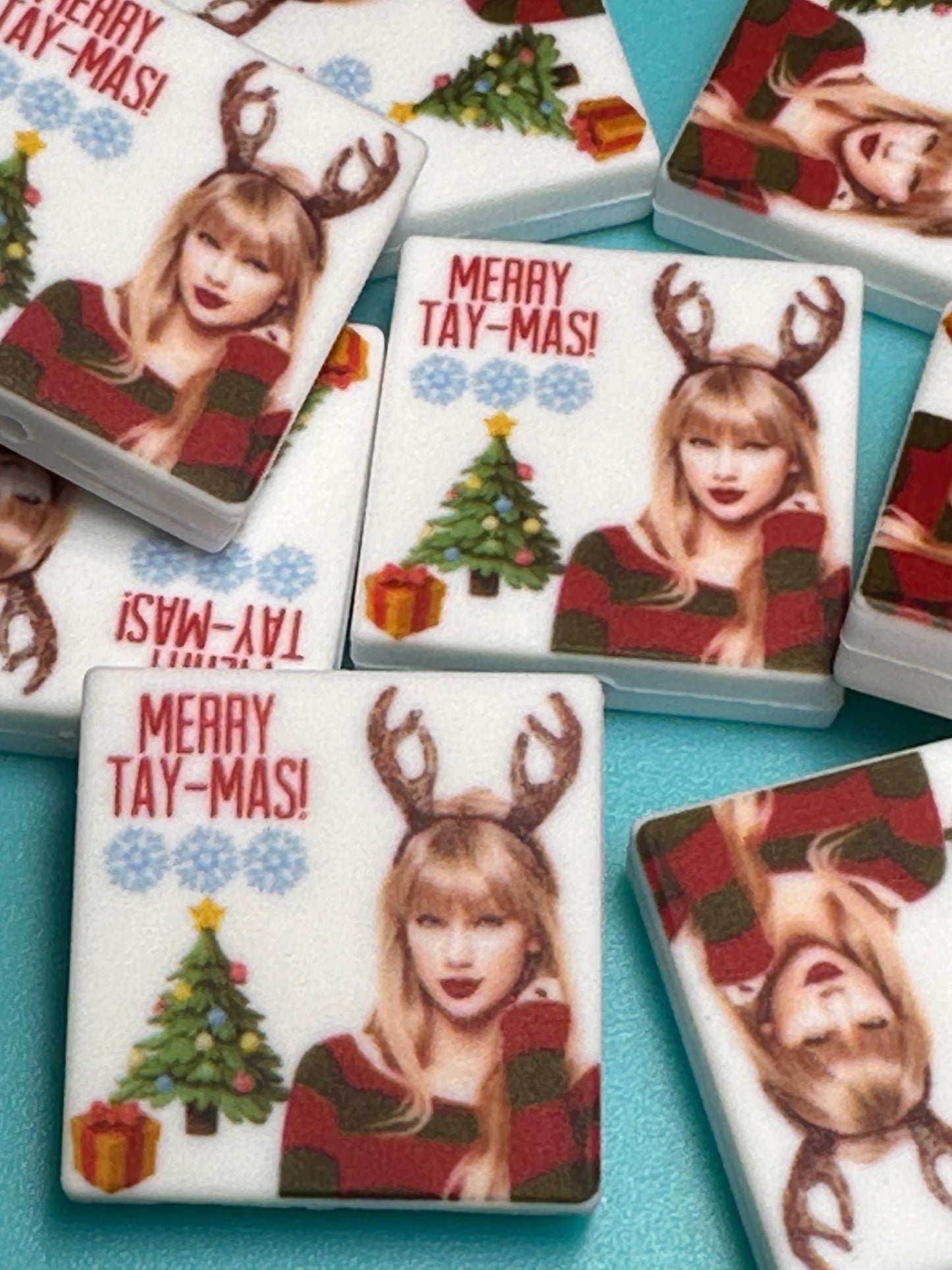 Christmas Taylor Swift focal bead design #3