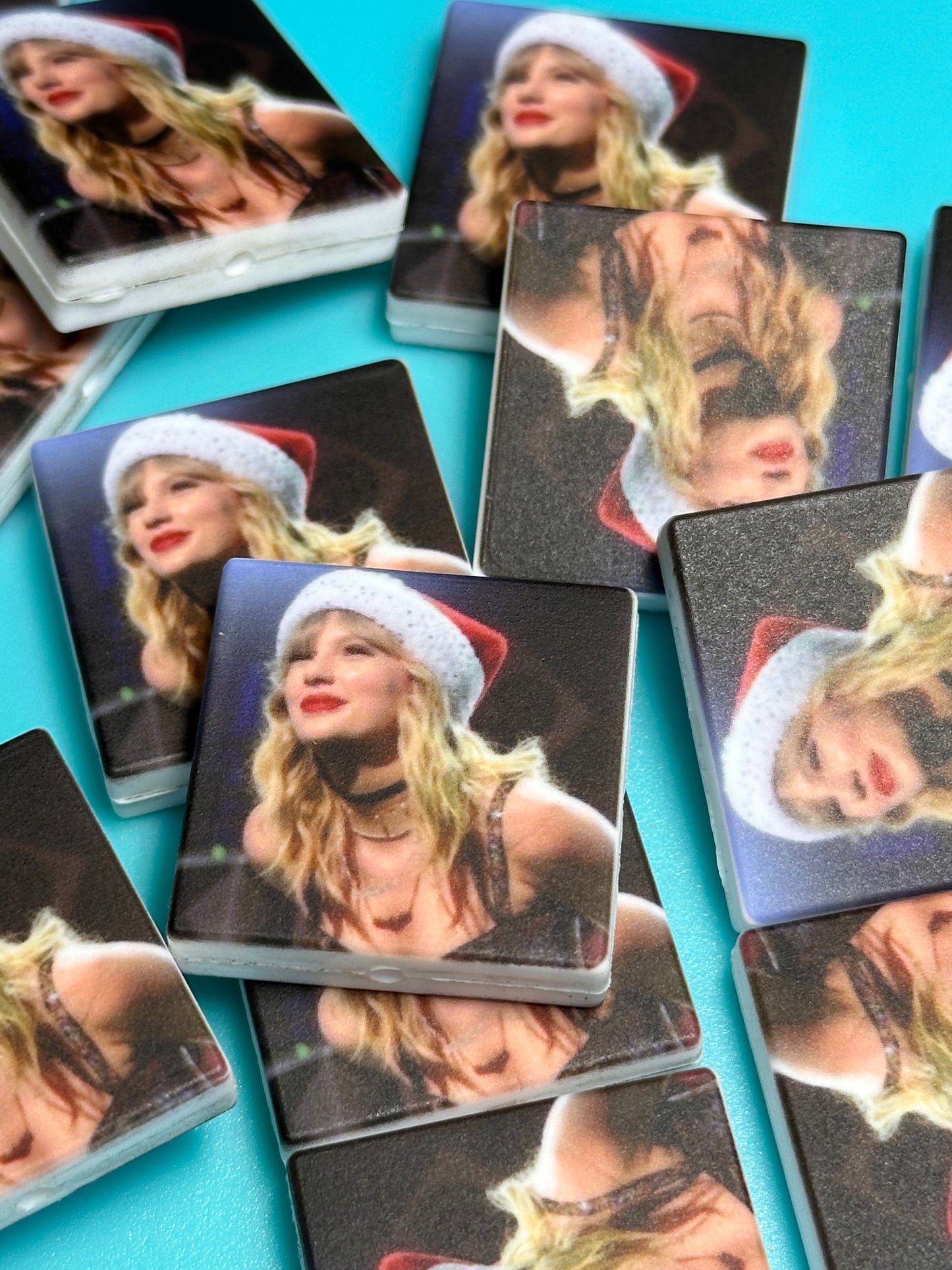 Christmas Taylor Swift focal bead design #1