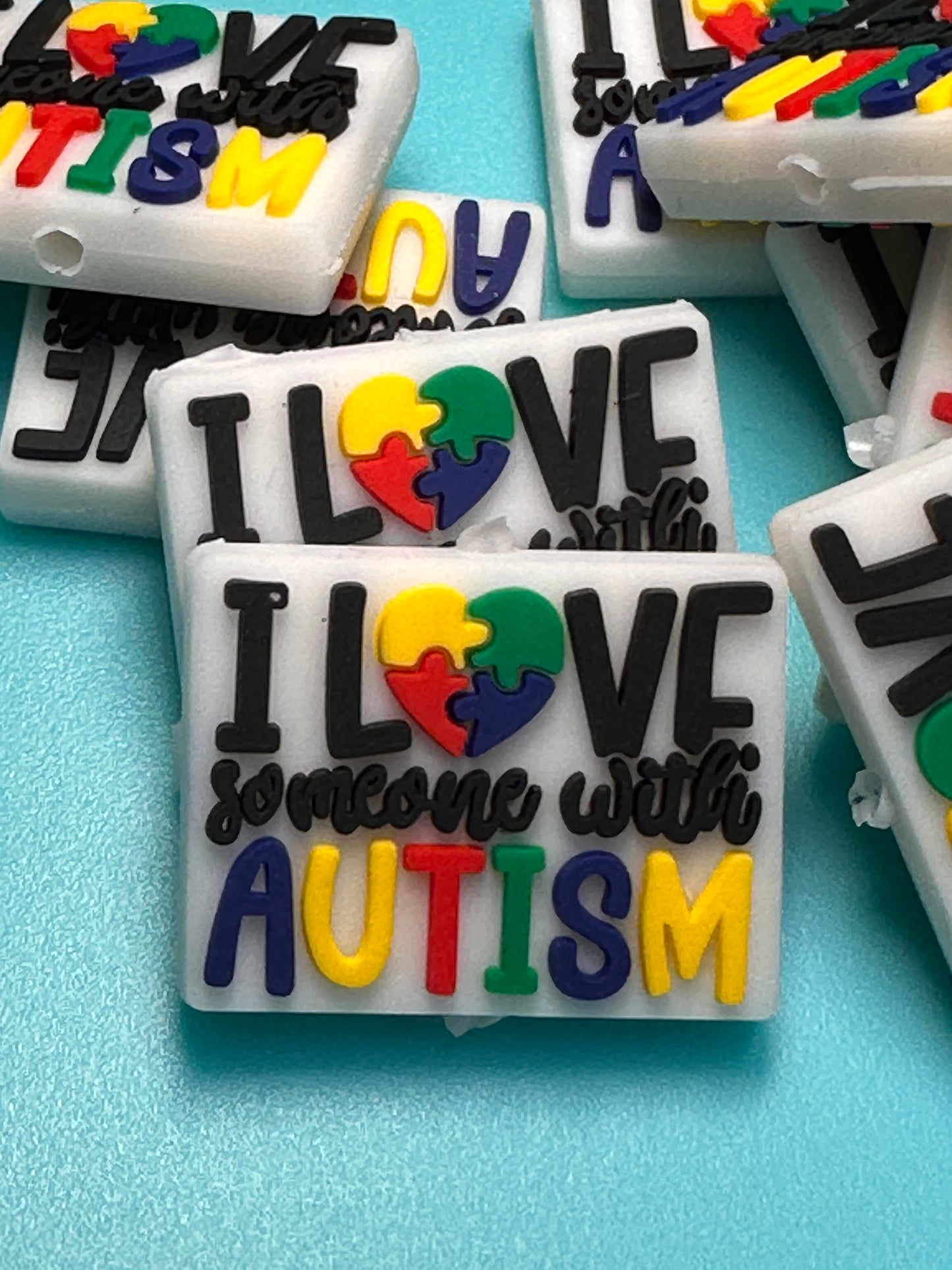 I love someone with Autism Focal Beads/ beadable pen/ Silicone bead/ keychain bead/