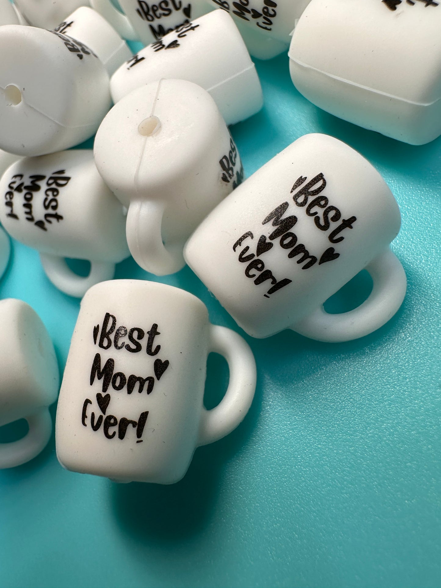 3D coffee mug Focal Bead/ beadable pen/ Silicone bead/ coffee cup/ keychain bead / best mom ever
