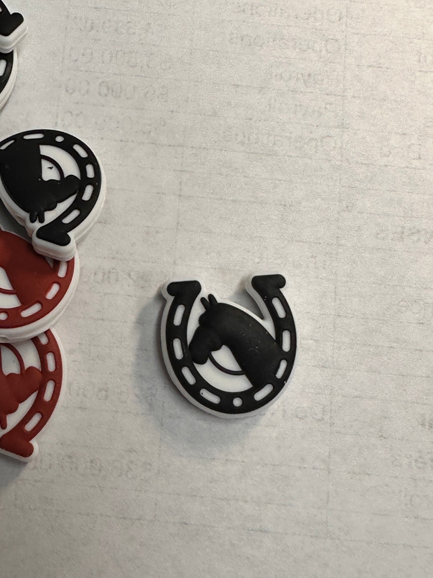Horse bead/ Horseshoe/ Focal Bead/ beadable pen/ Silicone bead// keychain bead/ Pony bead/ Horse head/ Equestrian/ Barrel Horse/ Horseback/