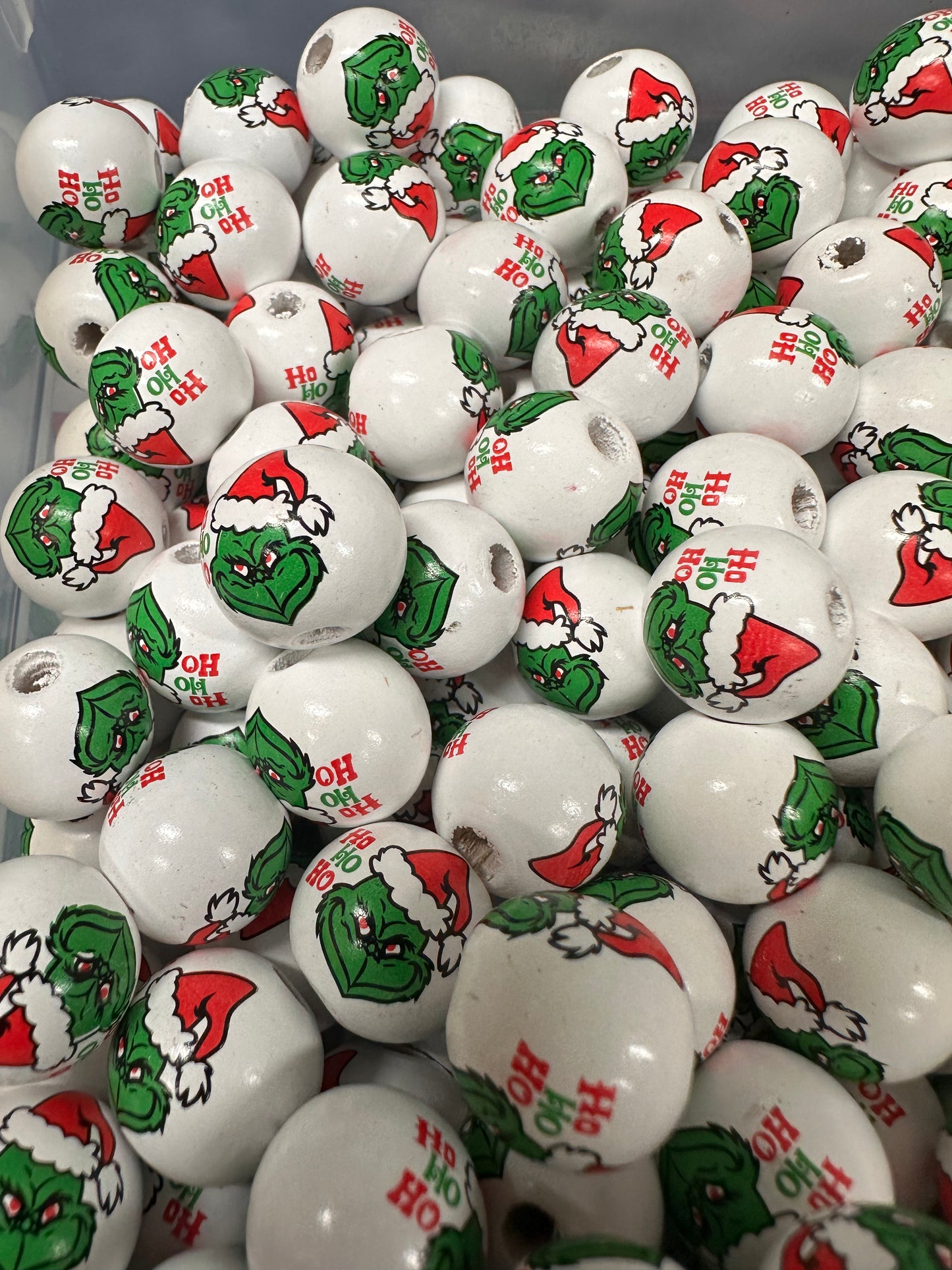 Wood beads with green guy design with approx 4 mm hole/ wooden Christmas bead/ green guy/perfect for keychains bracelets pens and crafts /14 mm
