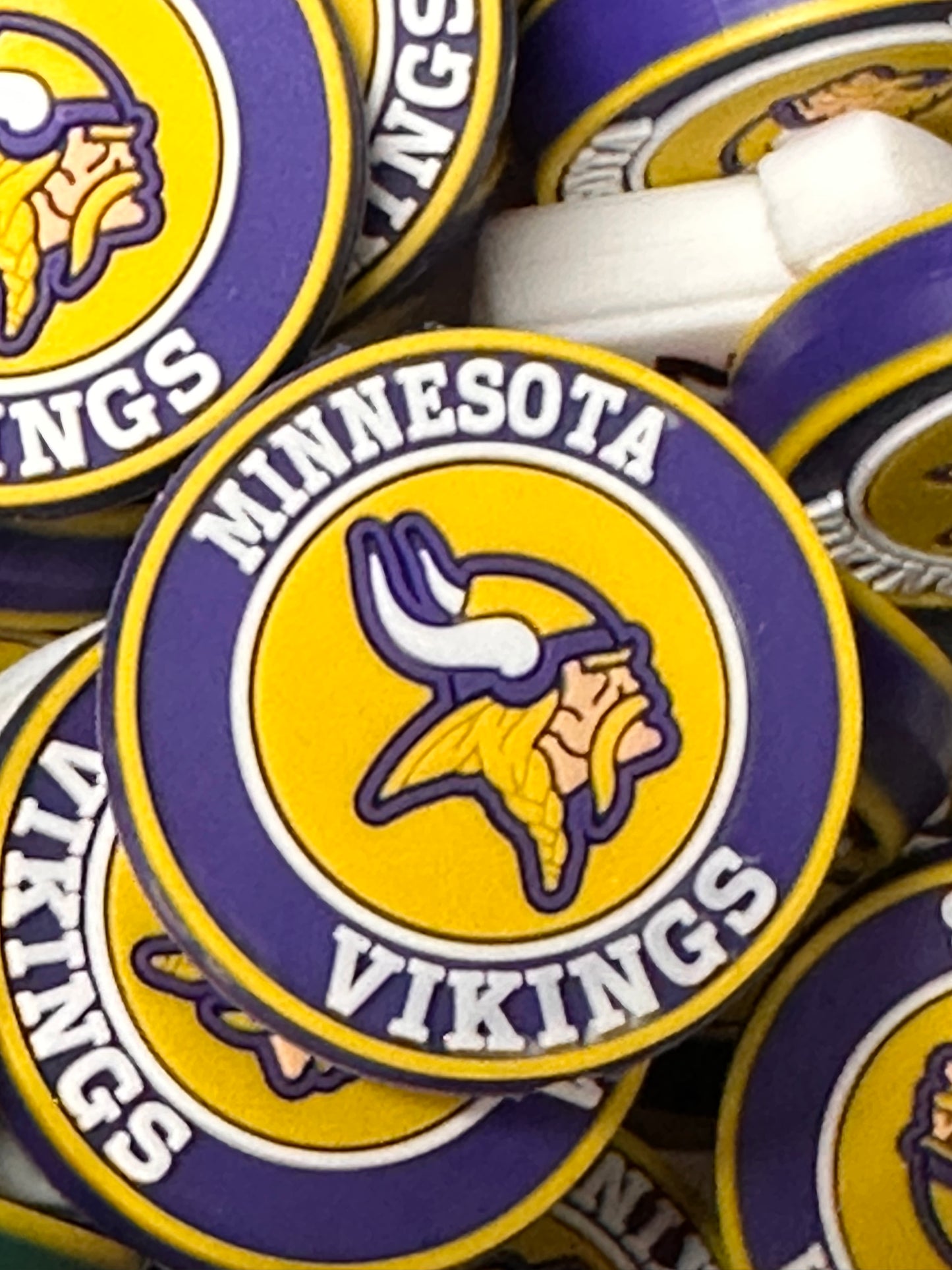 Minnesota Vikings focal bead / football / round