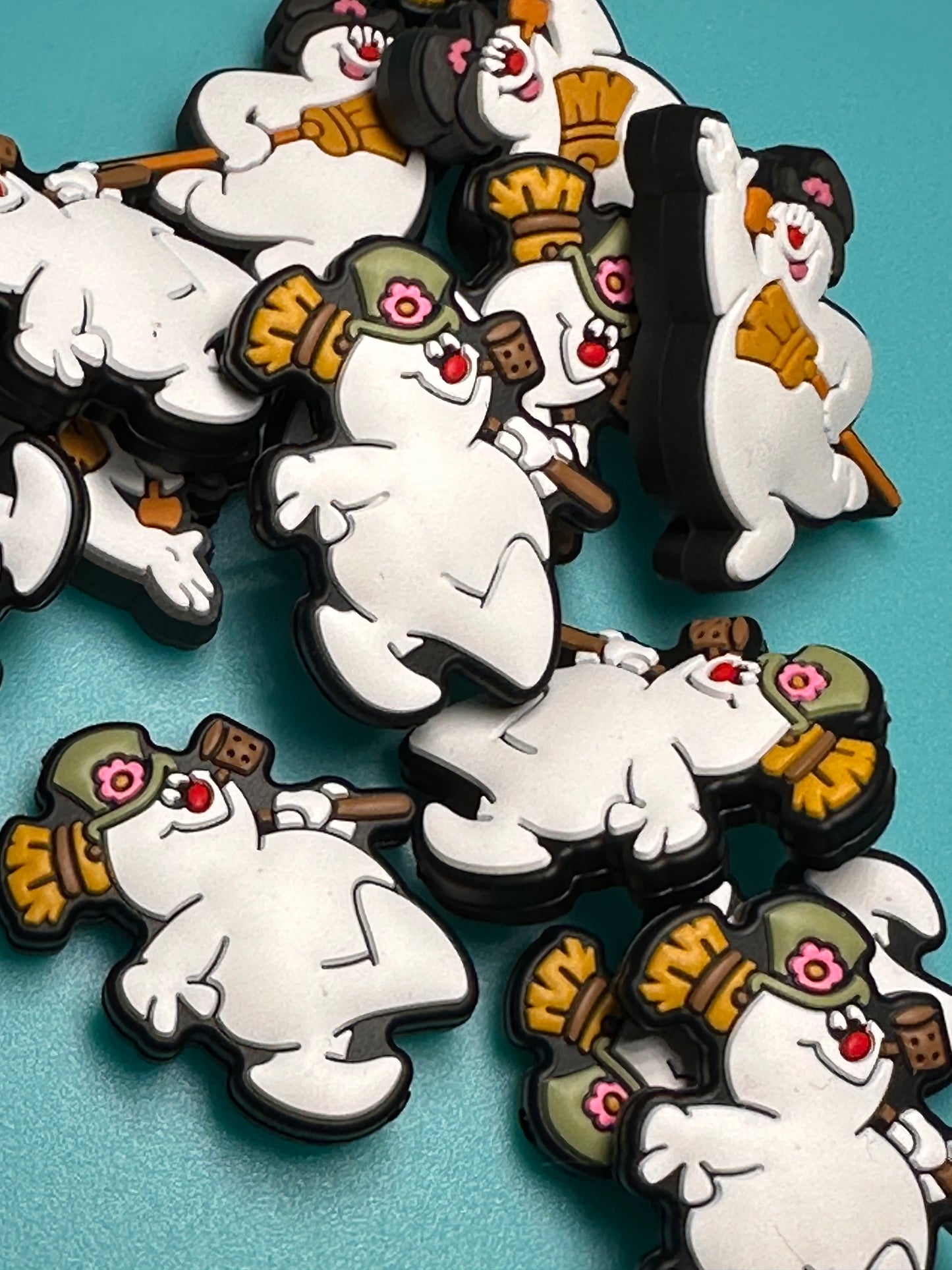 Christmas/ Focal Bead/ beadable pen/ Silicone bead/ keychain bead/frosty/ snowman