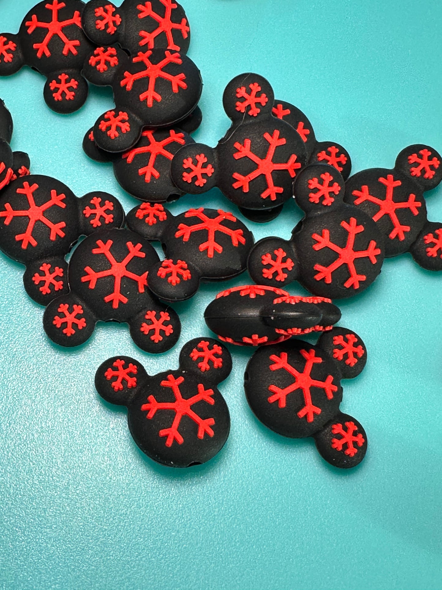 Snowflake Christmas focal bead/ Silicone bead/ keychain bead/