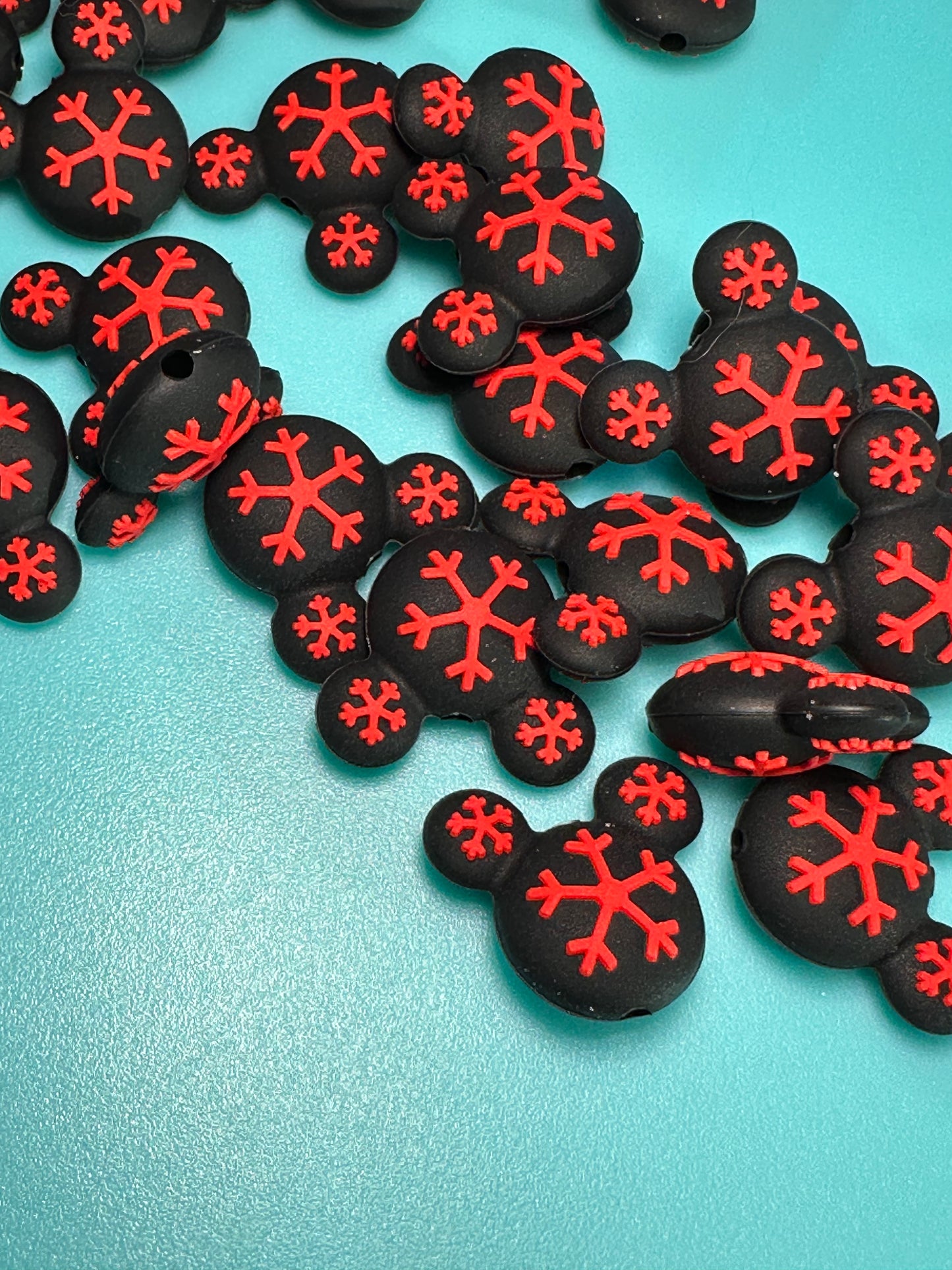 Snowflake Christmas focal bead/ Silicone bead/ keychain bead/