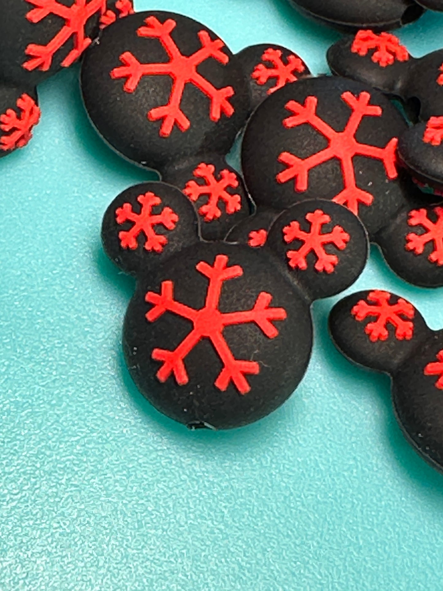 Snowflake Christmas focal bead/ Silicone bead/ keychain bead/