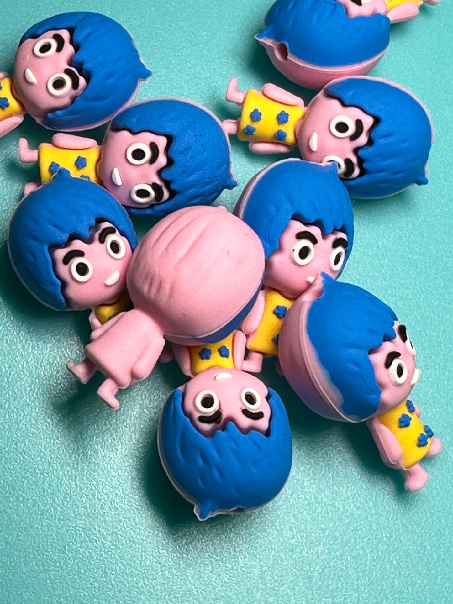 3D silicone focal bead/blue hair girl / IO