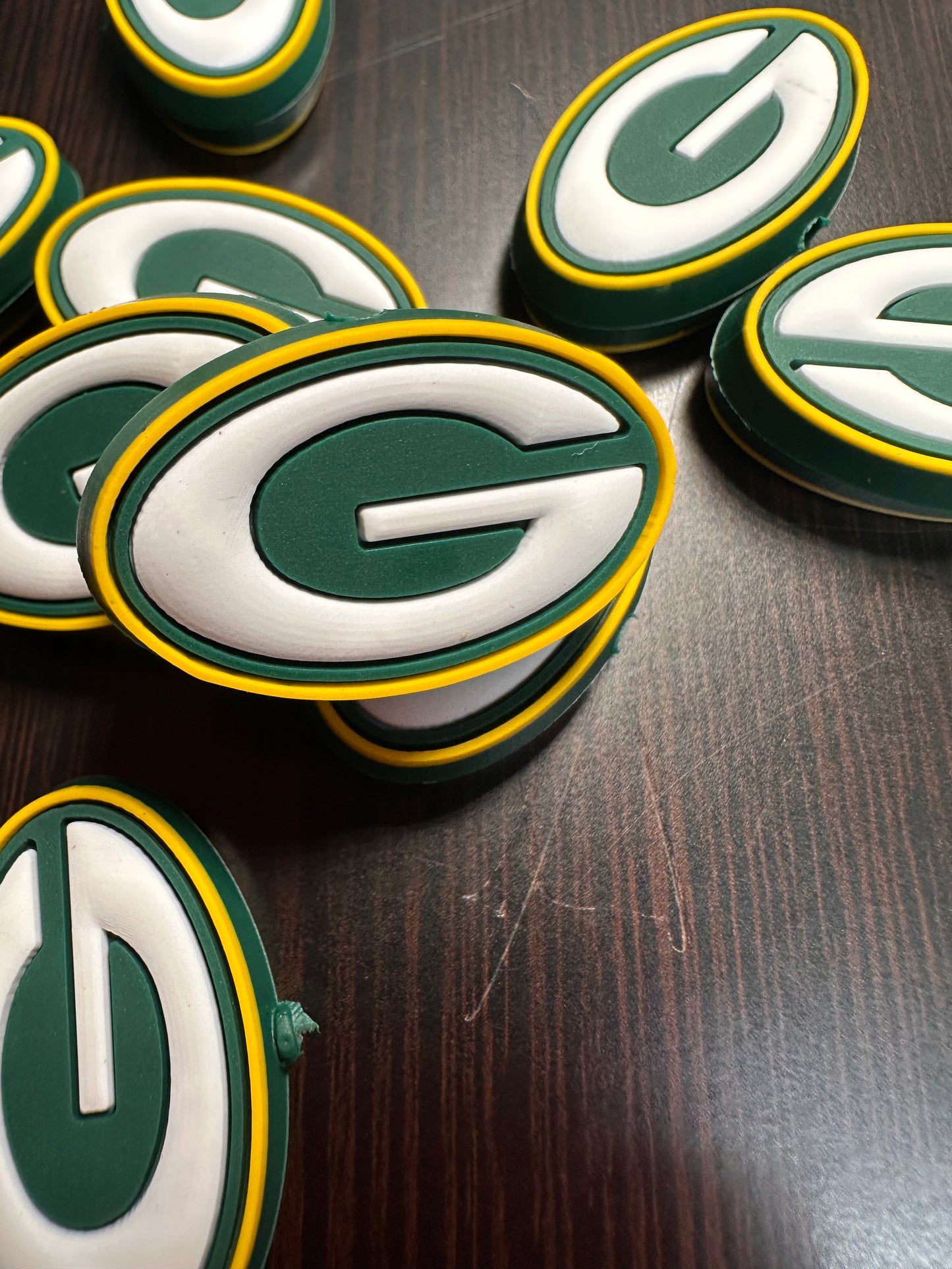 Green Bay Packers focal bead oval shaped / large G style #3