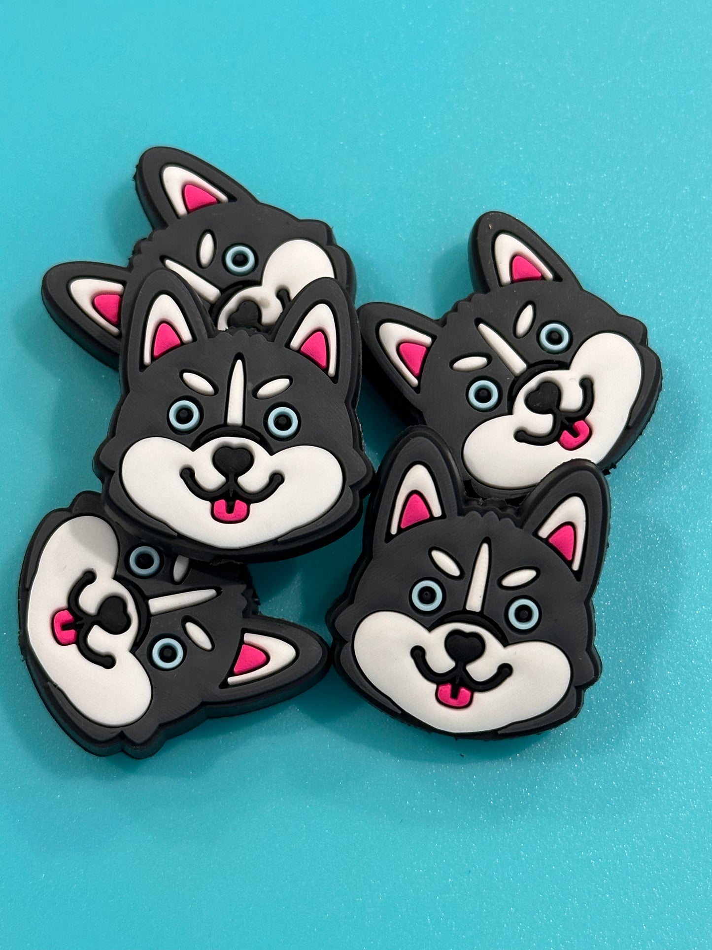 Blue eyed Dog focal bead/beadable pen/ Silicone bead/ keychain bead/ pet / husky dog