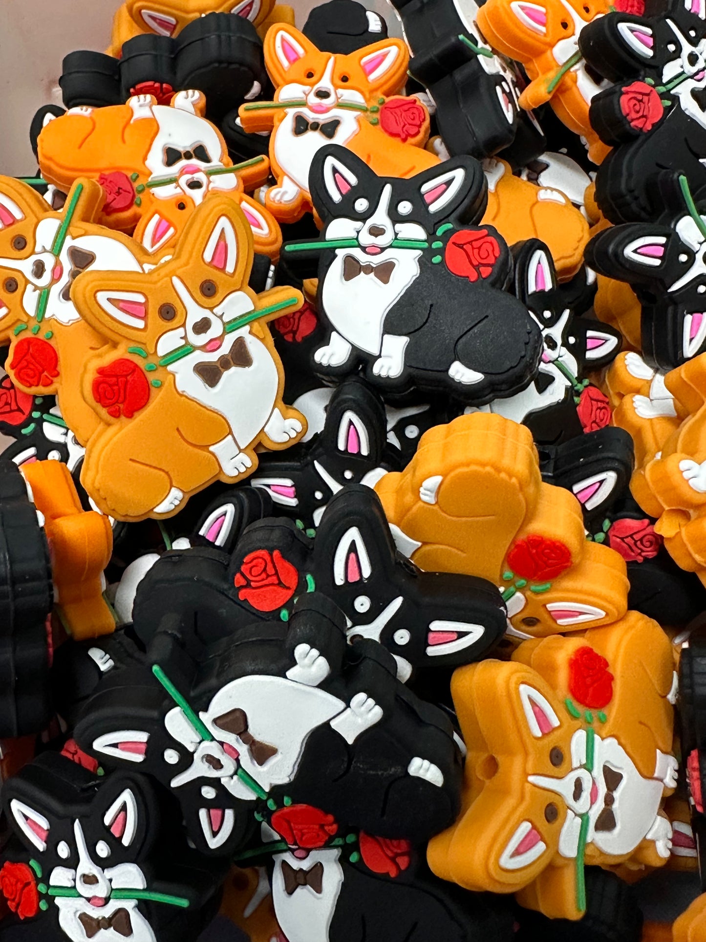 Corgi dog Focal Bead/ beadable pen/ Silicone bead/ animal/ keychain bead/ black puppy