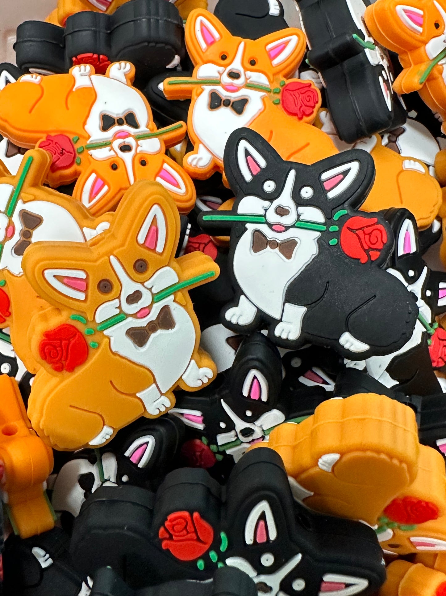 Corgi dog Focal Bead/ beadable pen/ Silicone bead/ animal/ keychain bead/ black puppy