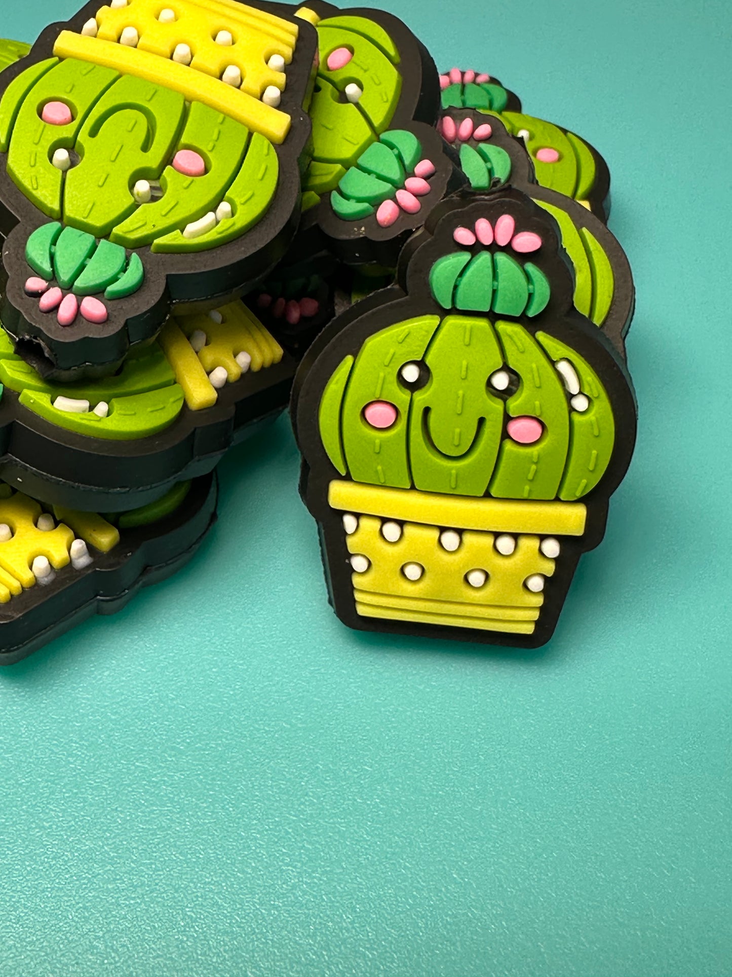 Cactus in flower pots/ Focal Bead/ beadable pen/ Silicone bead/ cactus/ keychain bead/
