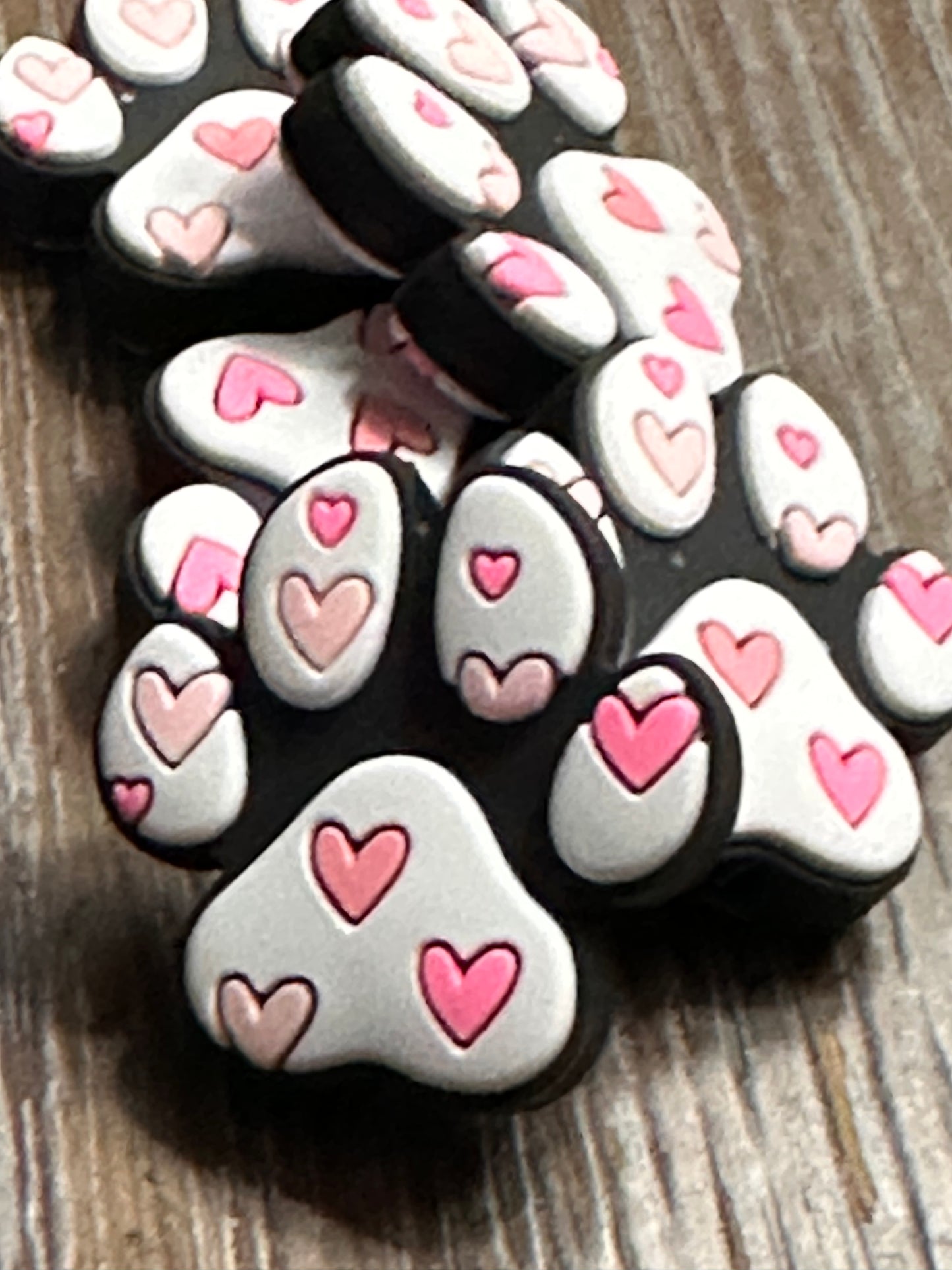 Hearts on Dog paw/ Focal Bead/ beadable pen/ Silicone bead/ keychain bead/ fur baby/ pet/ heart dog/ dog mom