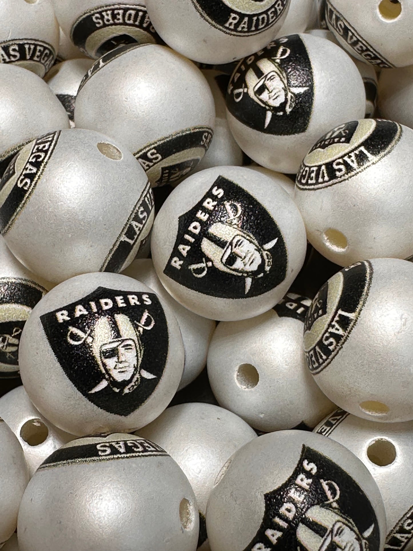 Acrylic Las Vegas Raiders football on satin white beads/ sports team bead/ beadable pen/ keychain bead/16 mm/10 beads included/ 2 designs