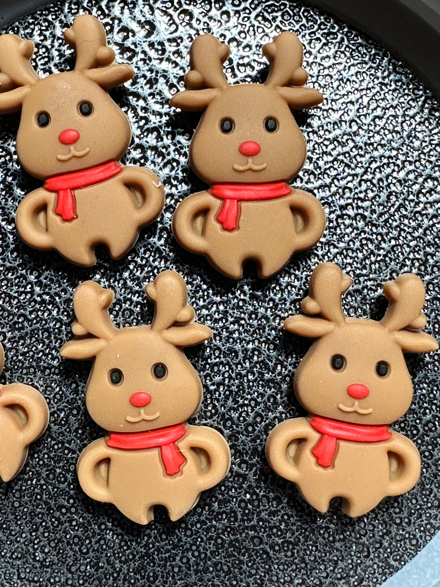 Christmas Reindeer/ Rudy/ Focal Bead/ beadable pen/ Silicone bead/ keychain bead/ vintage truck/ Christmas