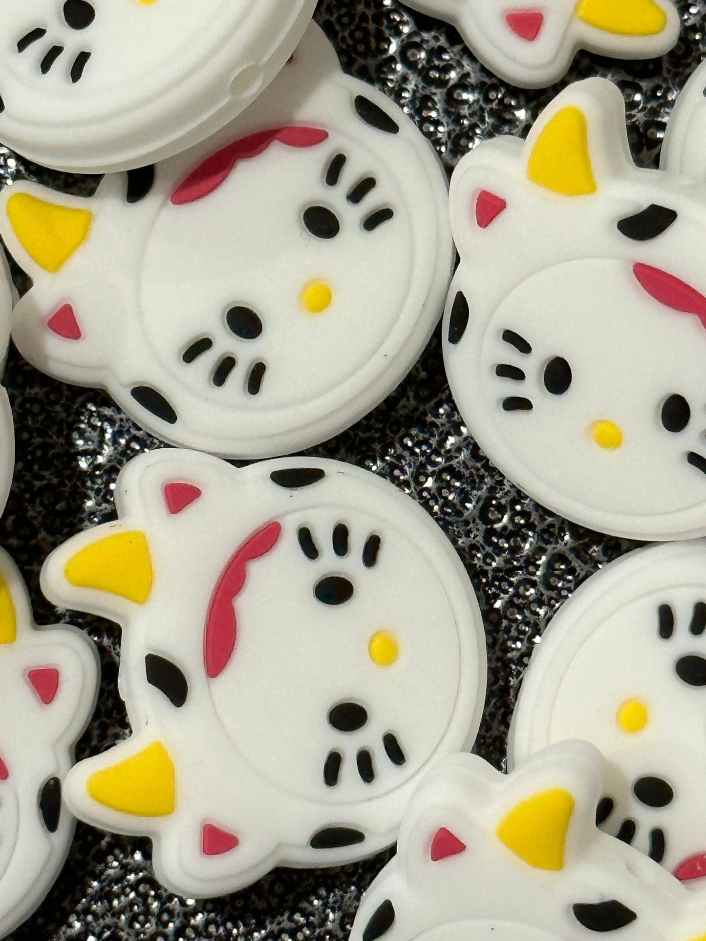Cat cow / Focal Bead/ beadable pen/ Silicone bead/ keychain bead/