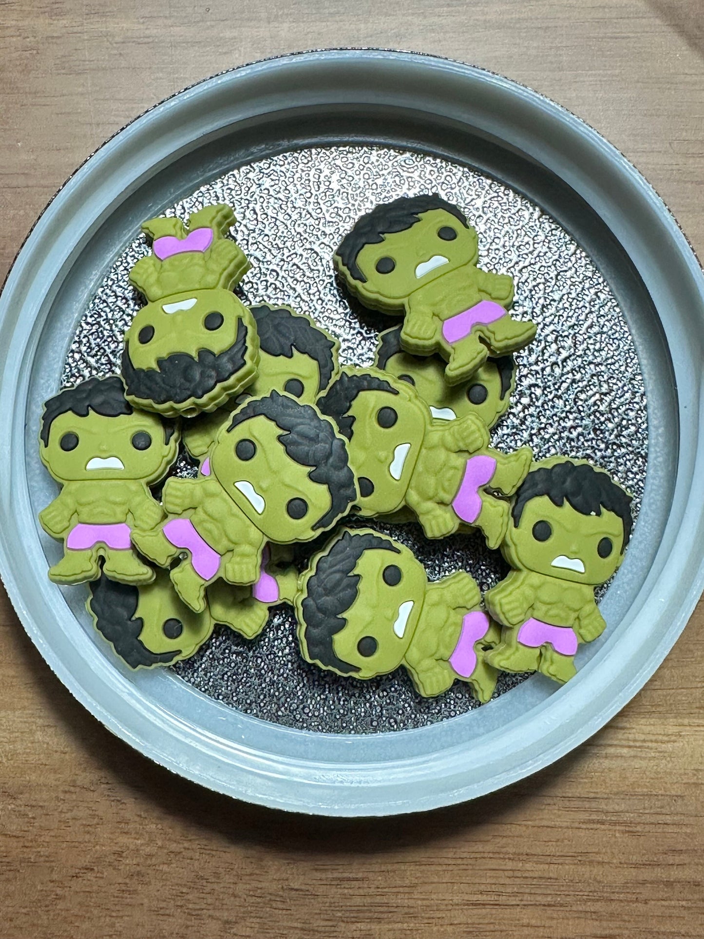 Mean green guy/ Focal Bead/ beadable pen/ Silicone bead/ keychain bead/ green guy