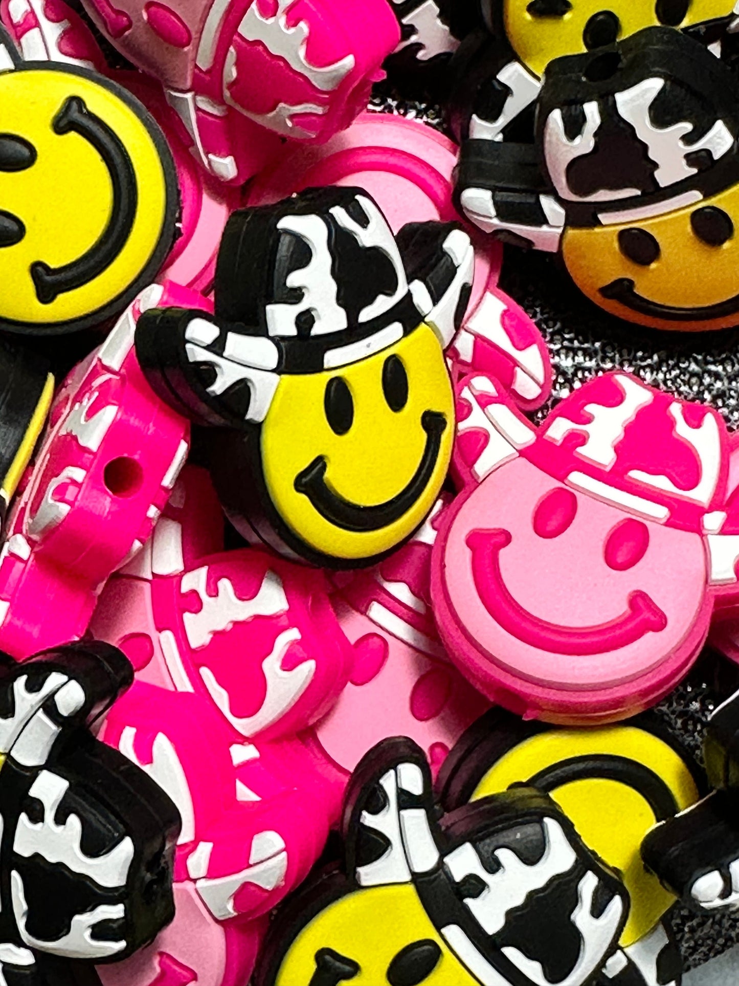 Cow print smiley face/Focal Bead/ beadable pen/ Silicone bead/ keychain bead/ cowboy hat