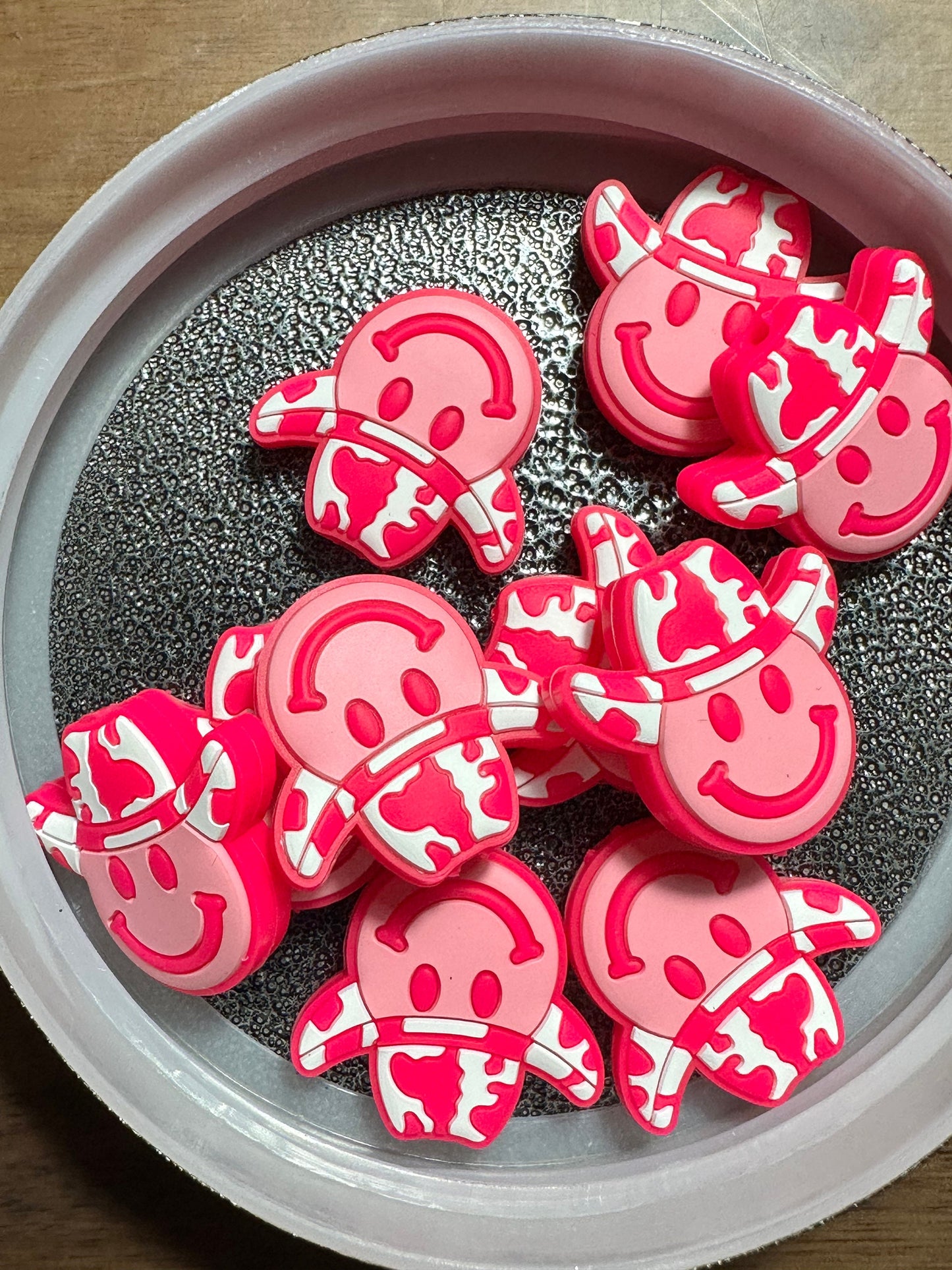 Cow print smiley face/Focal Bead/ beadable pen/ Silicone bead/ keychain bead/ cowboy hat