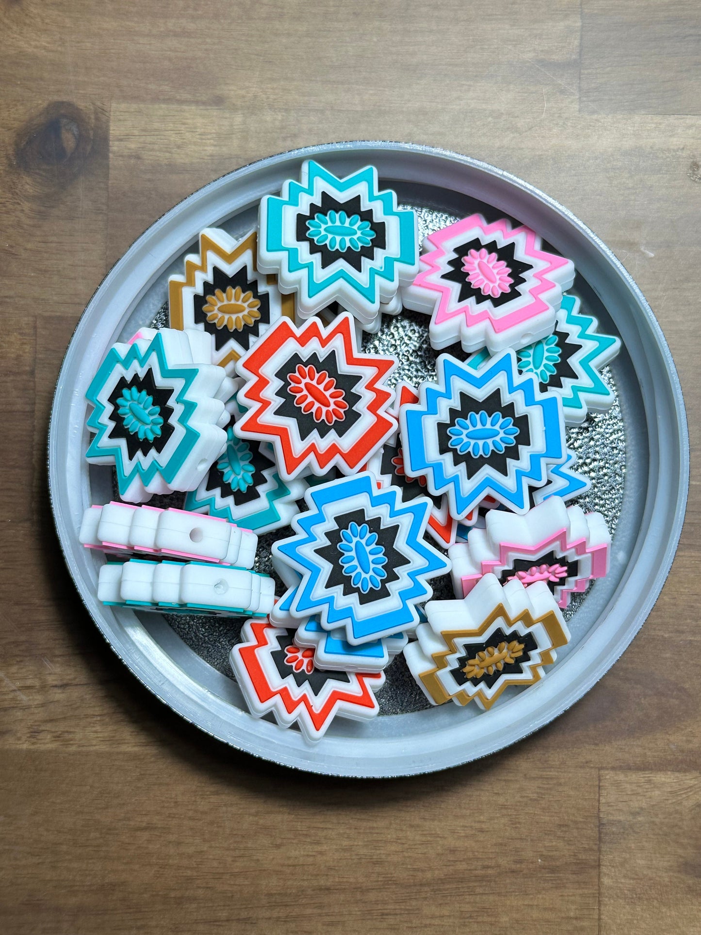 Aztec / Focal Bead/ beadable pen/ Silicone bead/ keychain bead/ cowboy/ native / Western