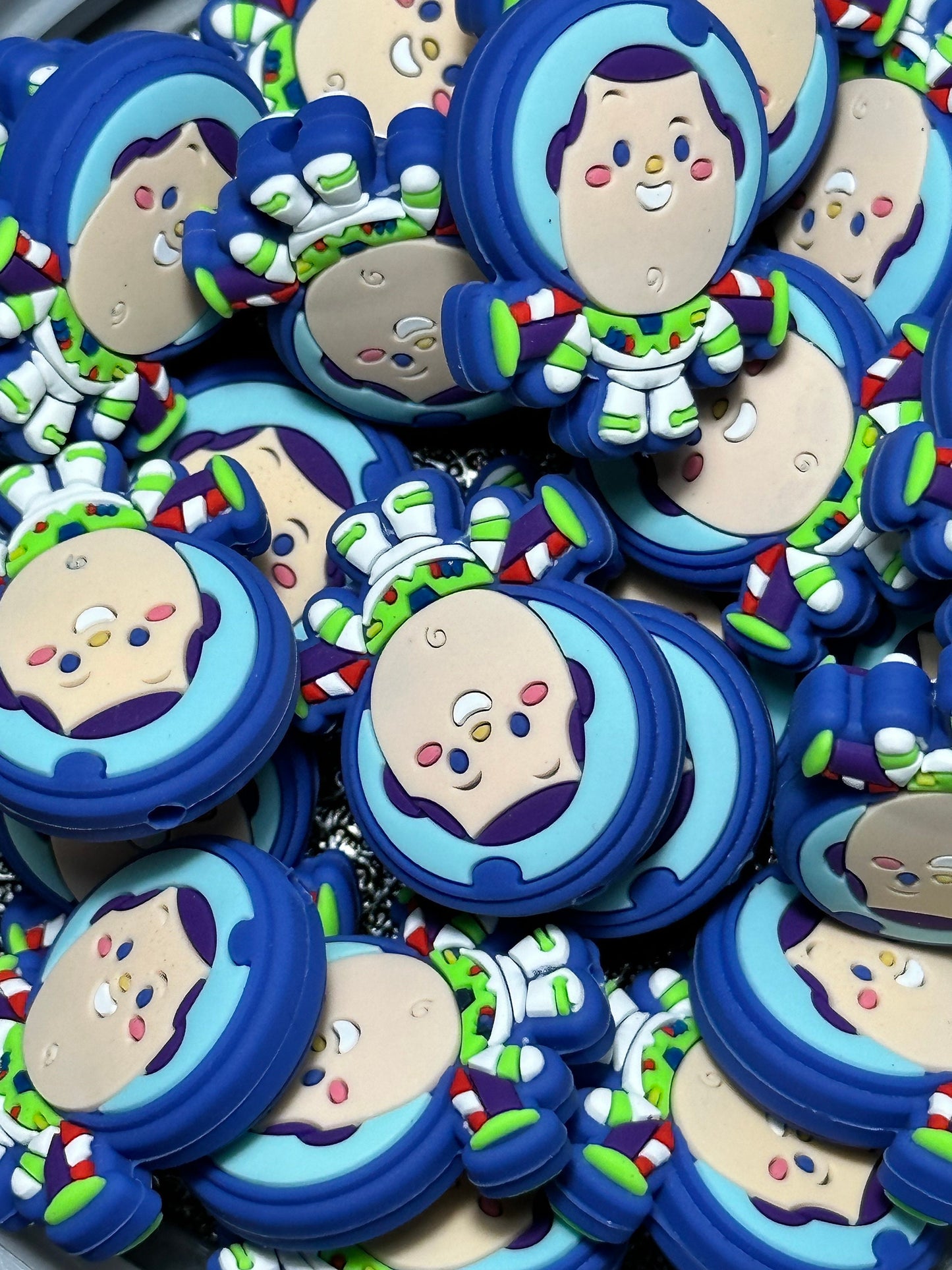 Character/ Focal Bead/ beadable pen/ Silicone bead/ keychain bead/astronaut /