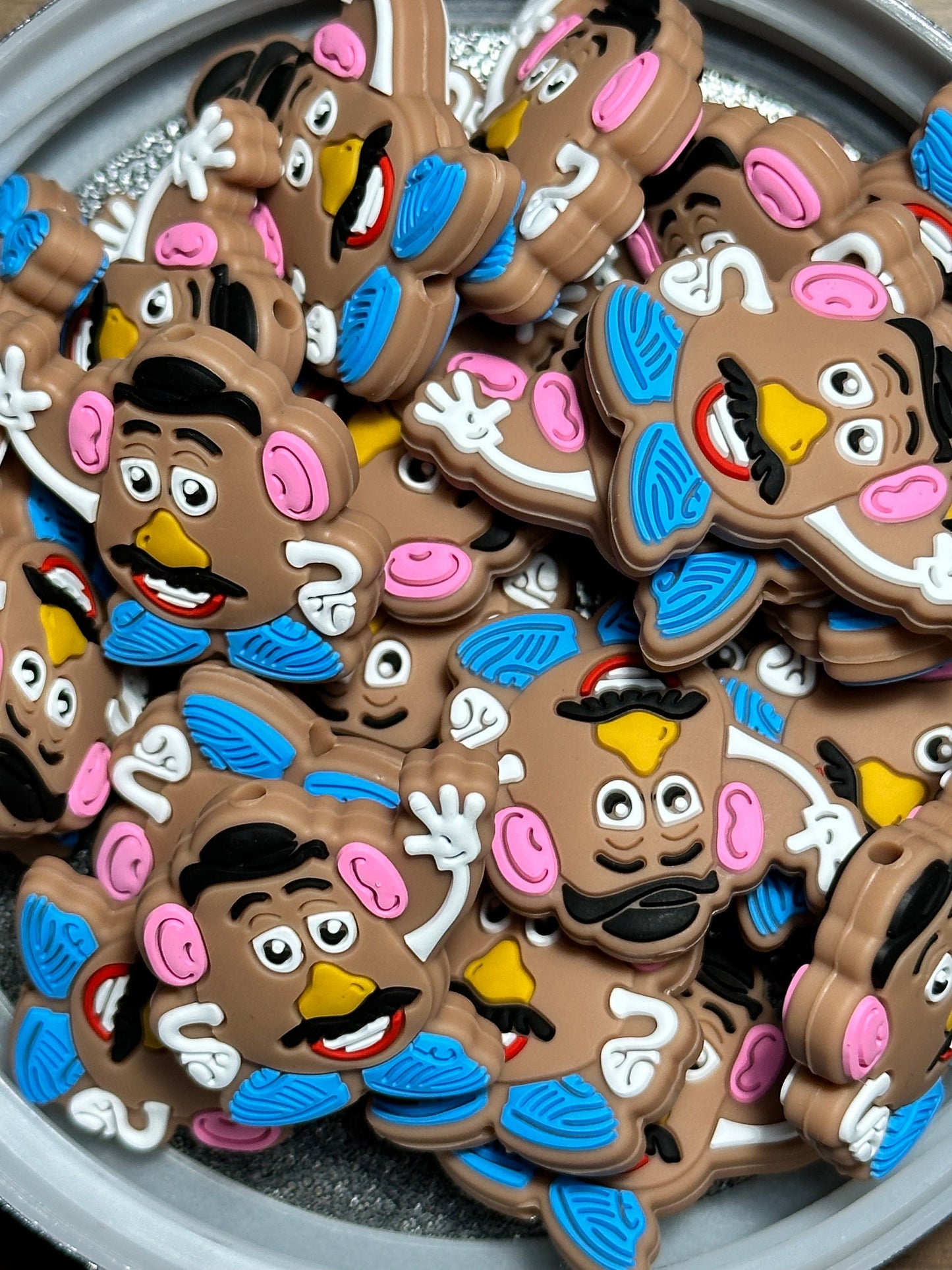 Kids Character/ Focal Bead/ beadable pen/ Silicone bead/ keychain bead/ kids game/ toy
