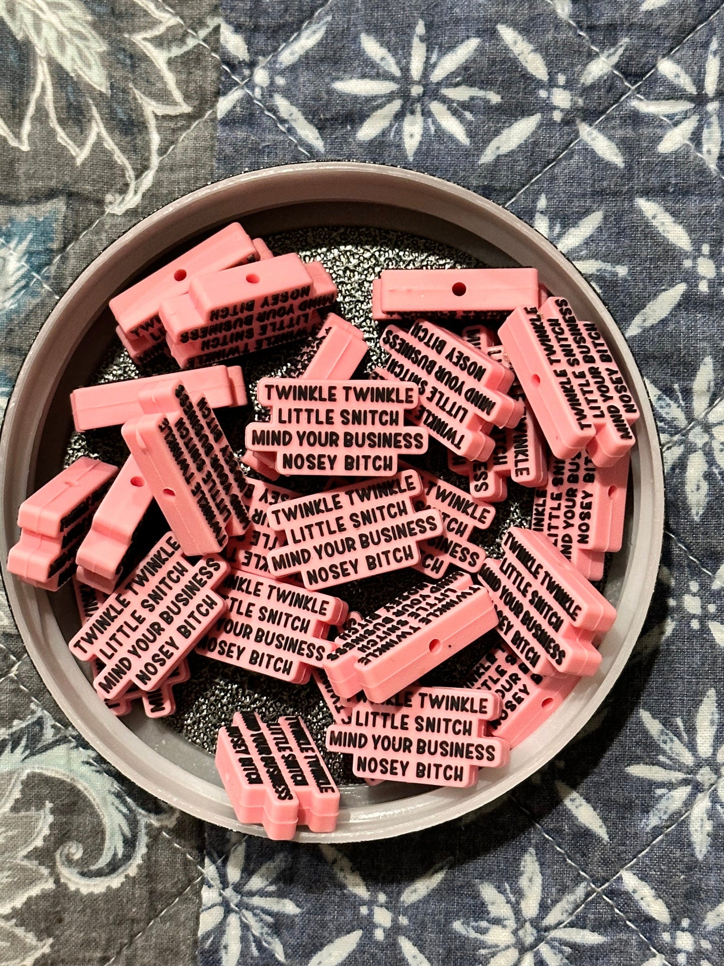 Twinkle Twinkle/ Star/ Focal Bead/ beadable pen/ Silicone  bead/ keychain bead/ bling pen bead/ Nosey Beach/ 2 beads included