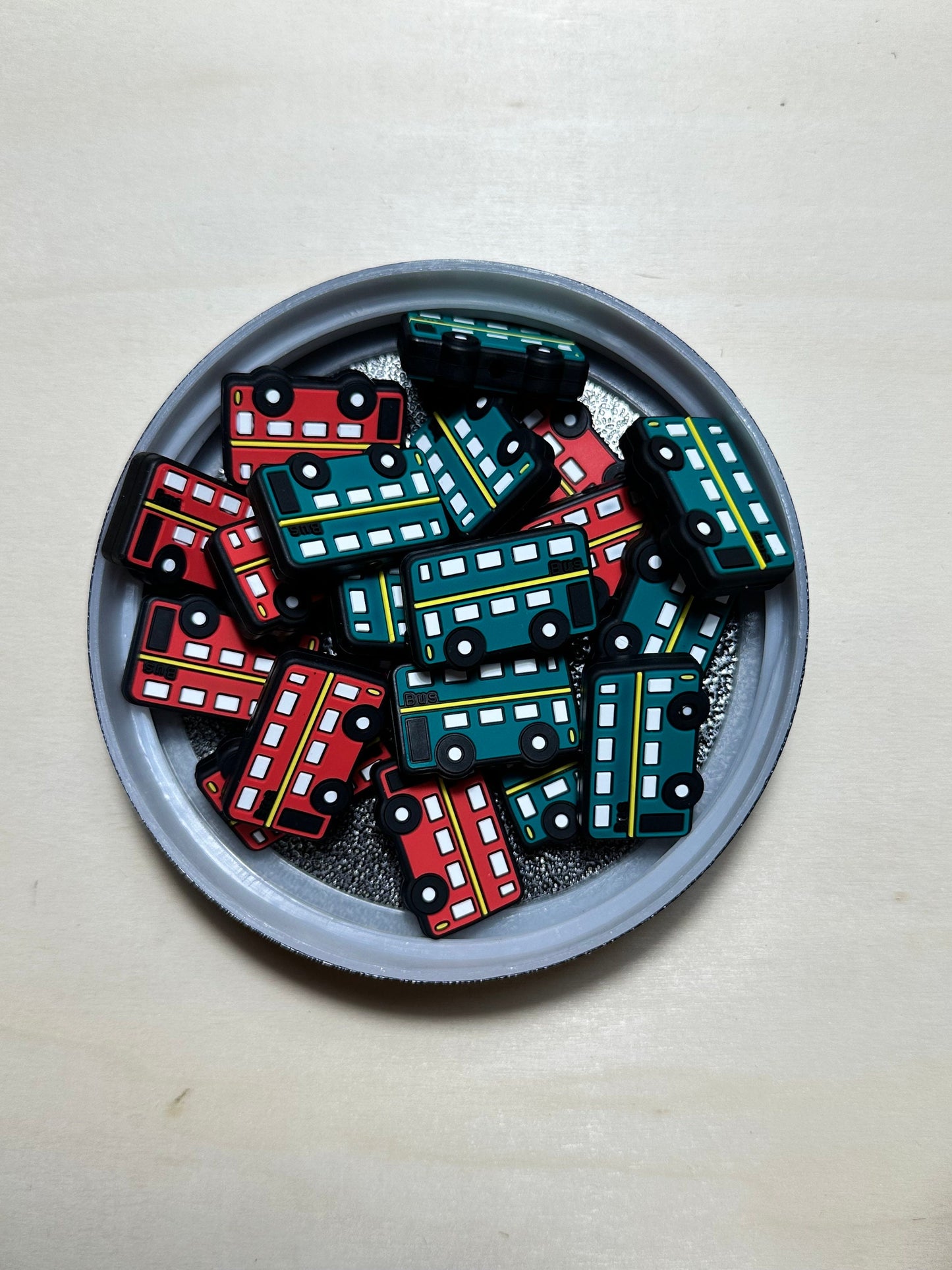 Double Decker bus/Focal Bead/ beadable pen/ Silicone bead/ keychain beads/ London
