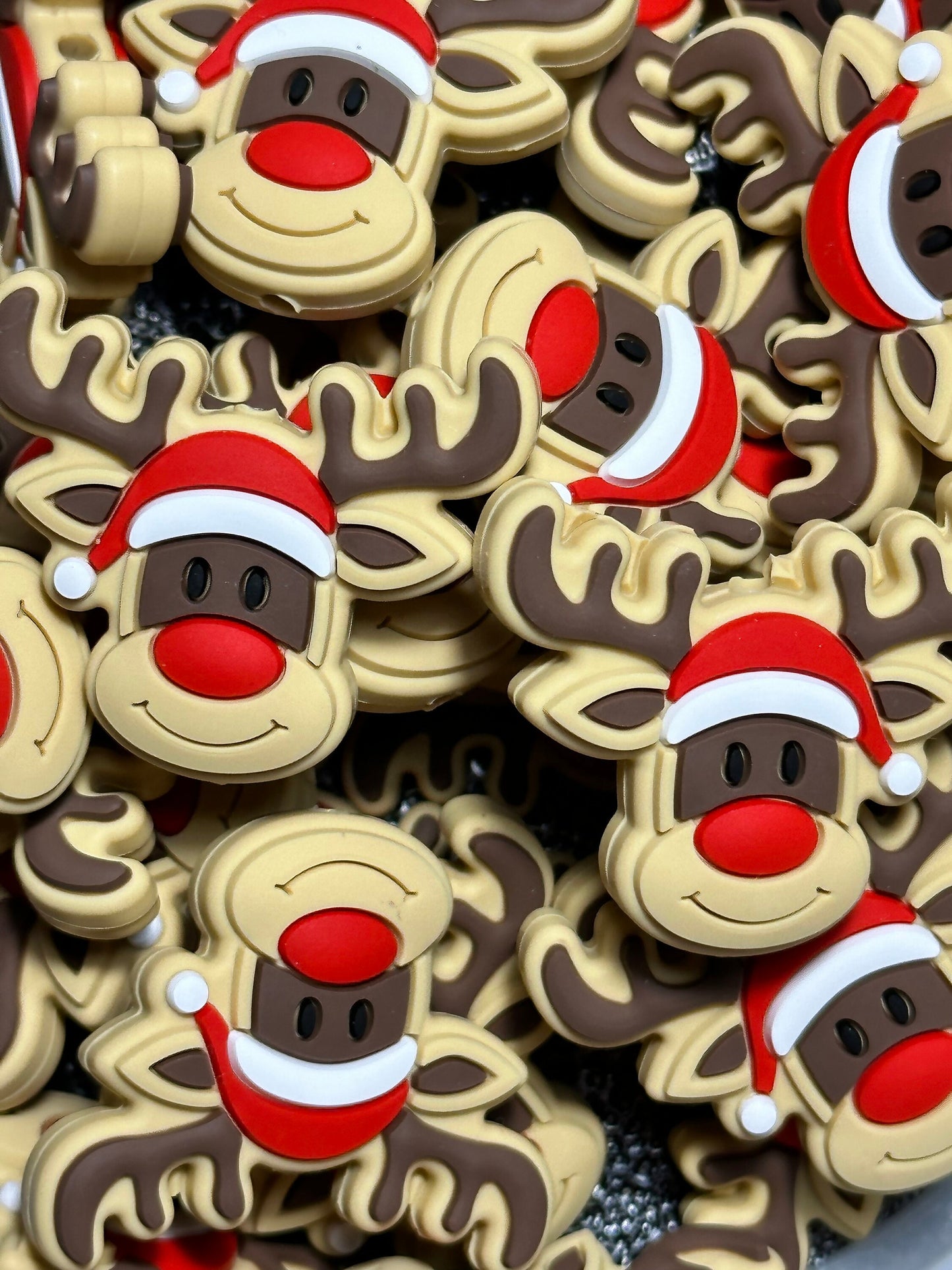 Reindeer Christmas/ Holiday/ Focal Bead/ beadable pen/ Silicone bead/ keychain bead/ Christmas/ red nose reindeer