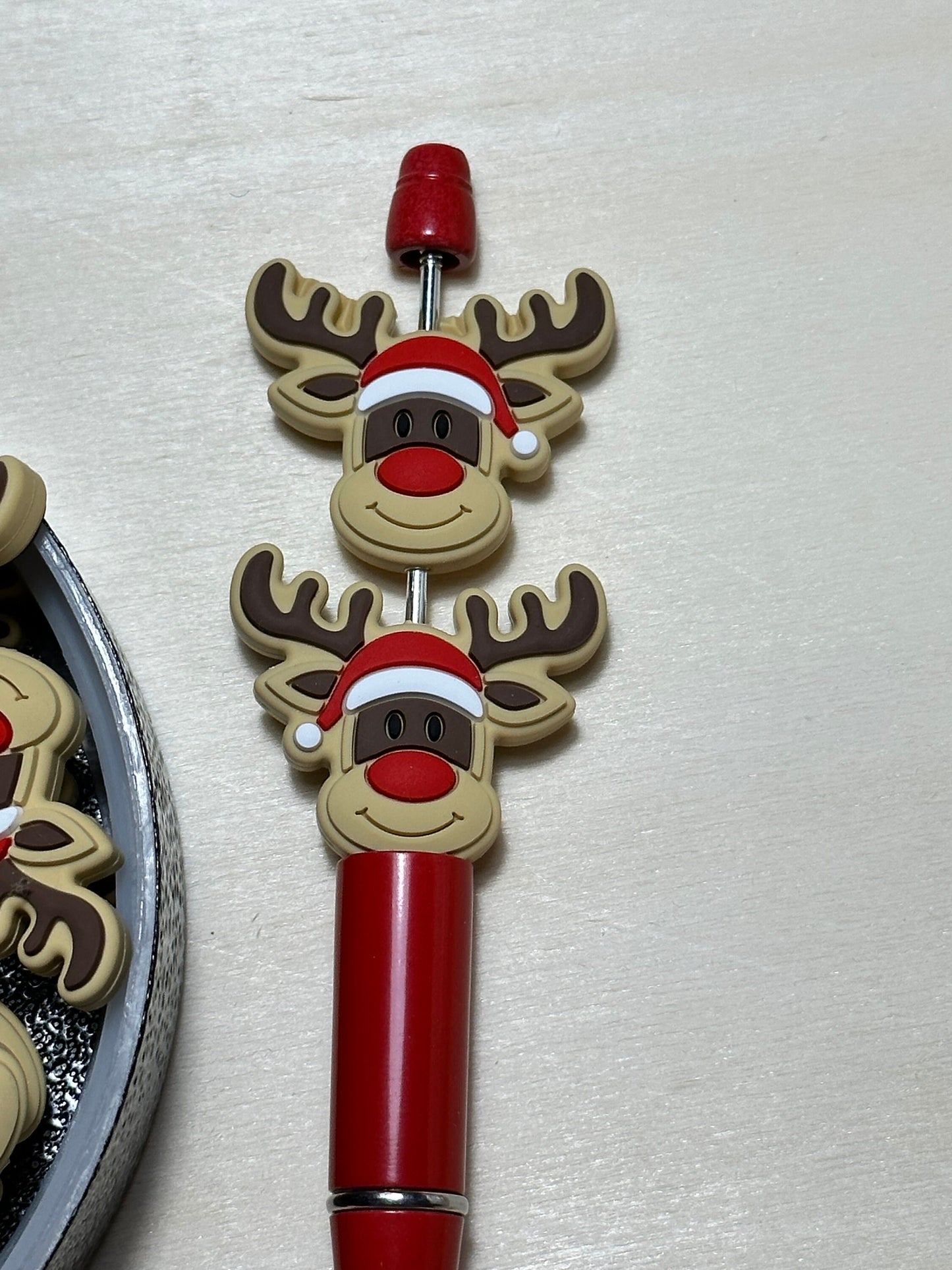 Reindeer Christmas/ Holiday/ Focal Bead/ beadable pen/ Silicone bead/ keychain bead/ Christmas/ red nose reindeer
