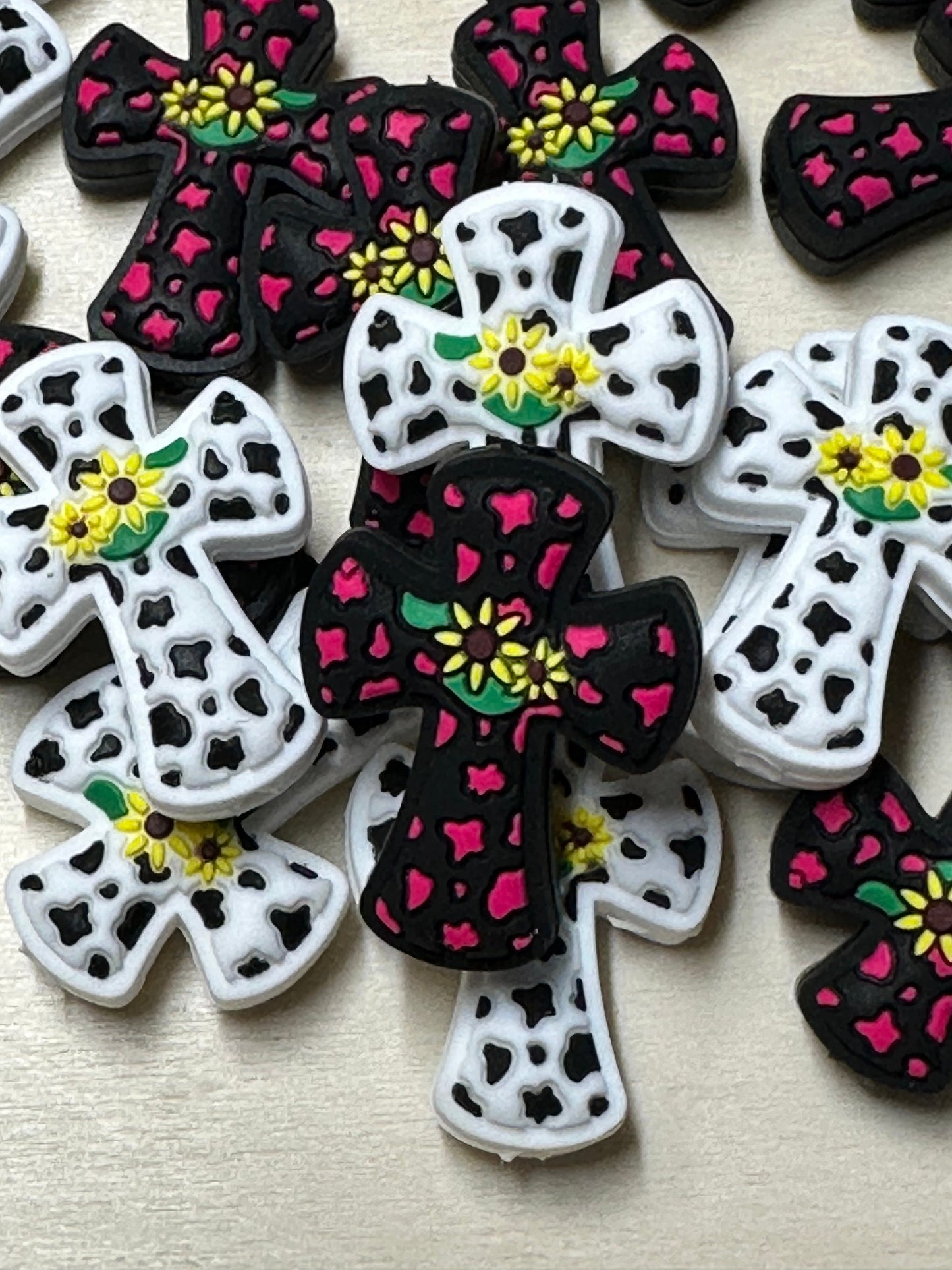 Cross Focal Bead/ beadable pen/ Silicone bead/ keychain bead/ sunflower/ leopard print