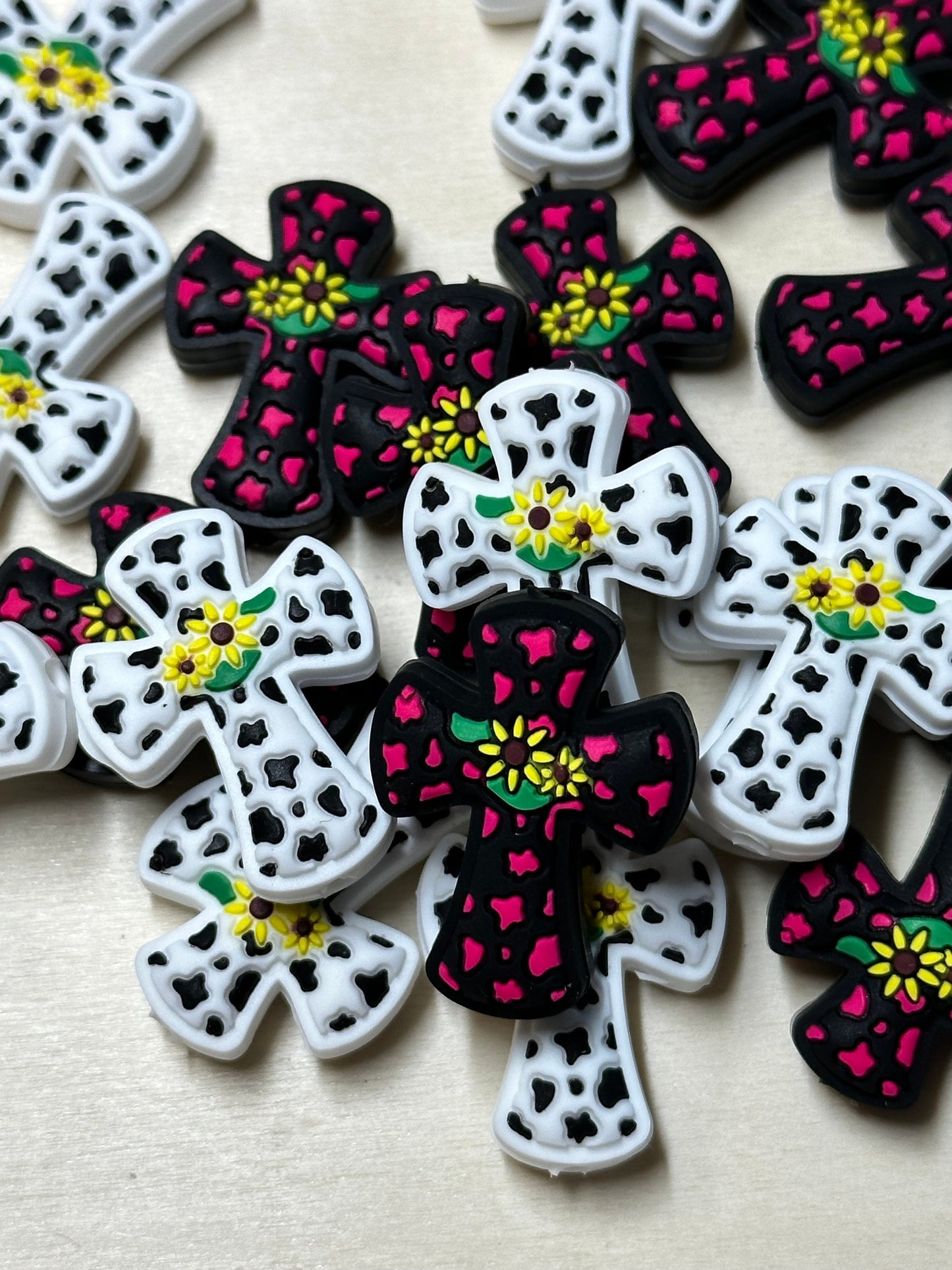 Cross Focal Bead/ beadable pen/ Silicone bead/ keychain bead/ sunflower/ leopard print