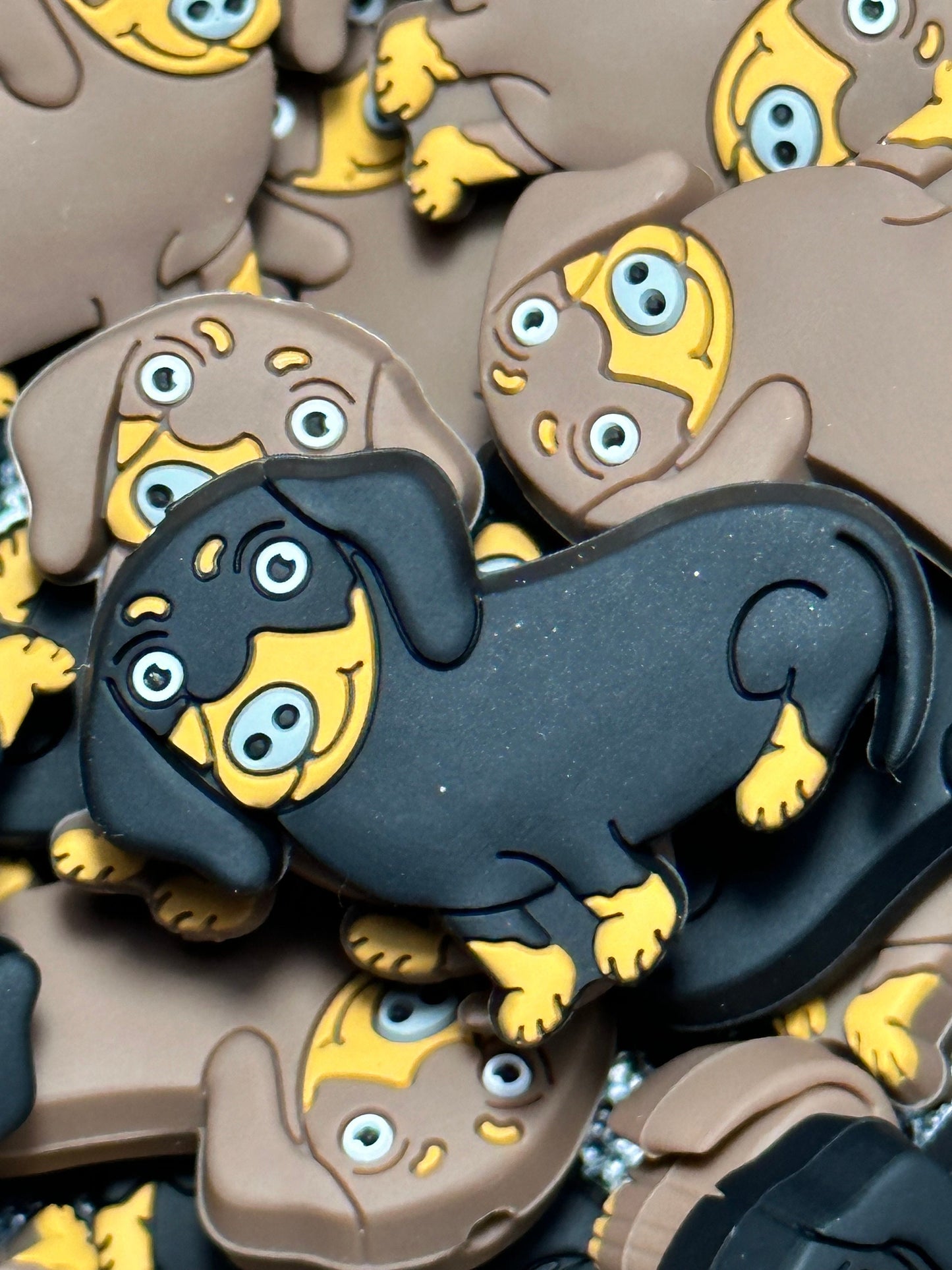 Dachshund Dog focal beads/ Focal Bead/ beadable pen/ Silicone bead/ keychain bead/ pet / Wienie dog/ Wiener Dog/ hot dog/ bestfriend/