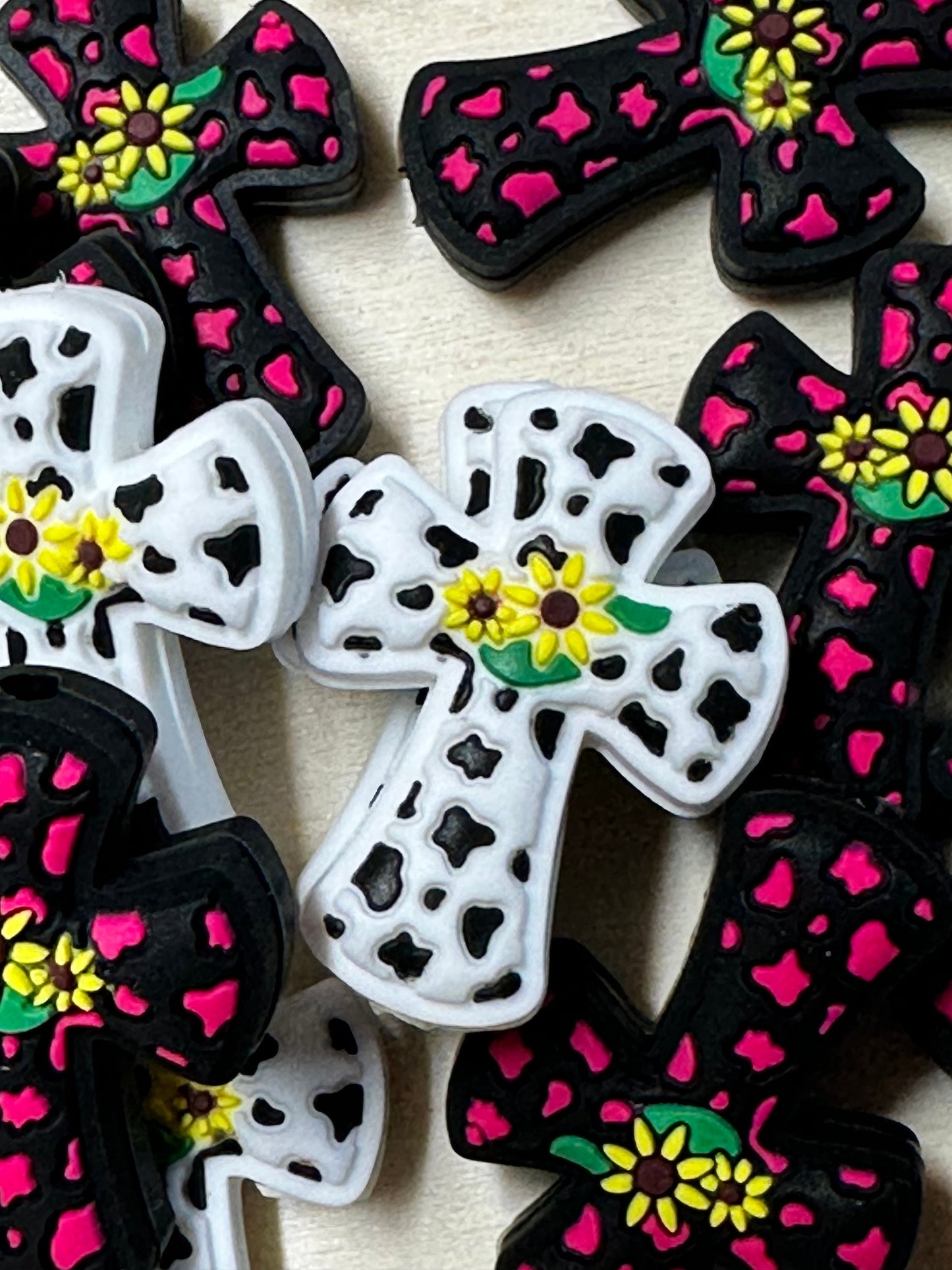 Cross Focal Bead/ beadable pen/ Silicone bead/ keychain bead/ sunflower/ leopard print