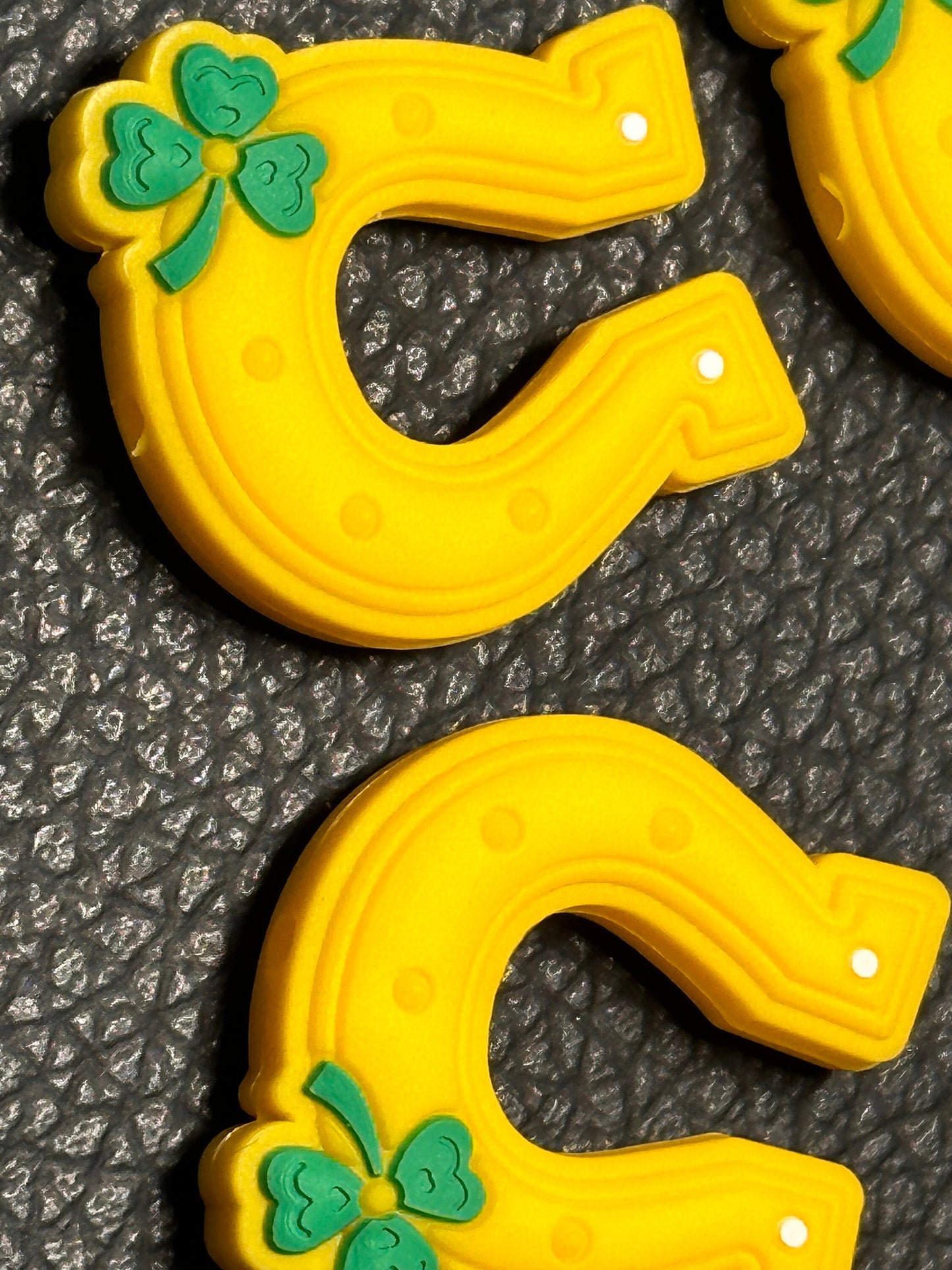 Lucky Horseshoe focal beads / beadable pen/ Silicone bead/ keychain bead/ DIY/ lucky