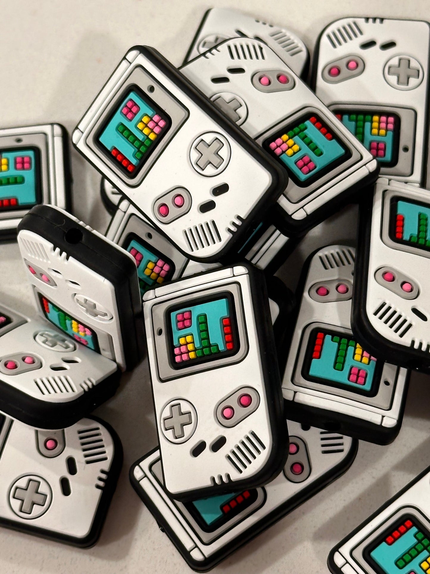 Silicone focal bead/ keychain bead/handheld computer game/ popular video game/ electronic game