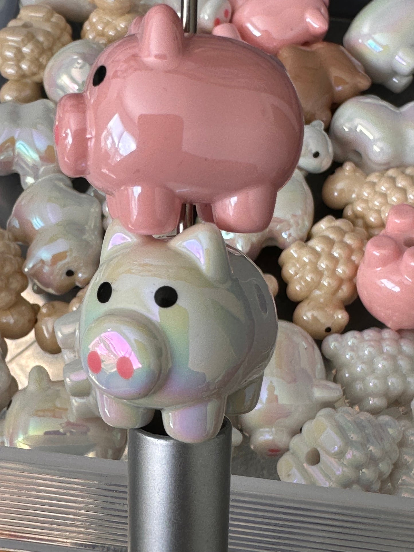 Animal shaped acrylic beads/ beads for beadable pen/ pig bead/ Pomeranian bead/ Sheep bead/ Lamb bead/ keychain bead/Jewelry bead/ DIY/Dog/
